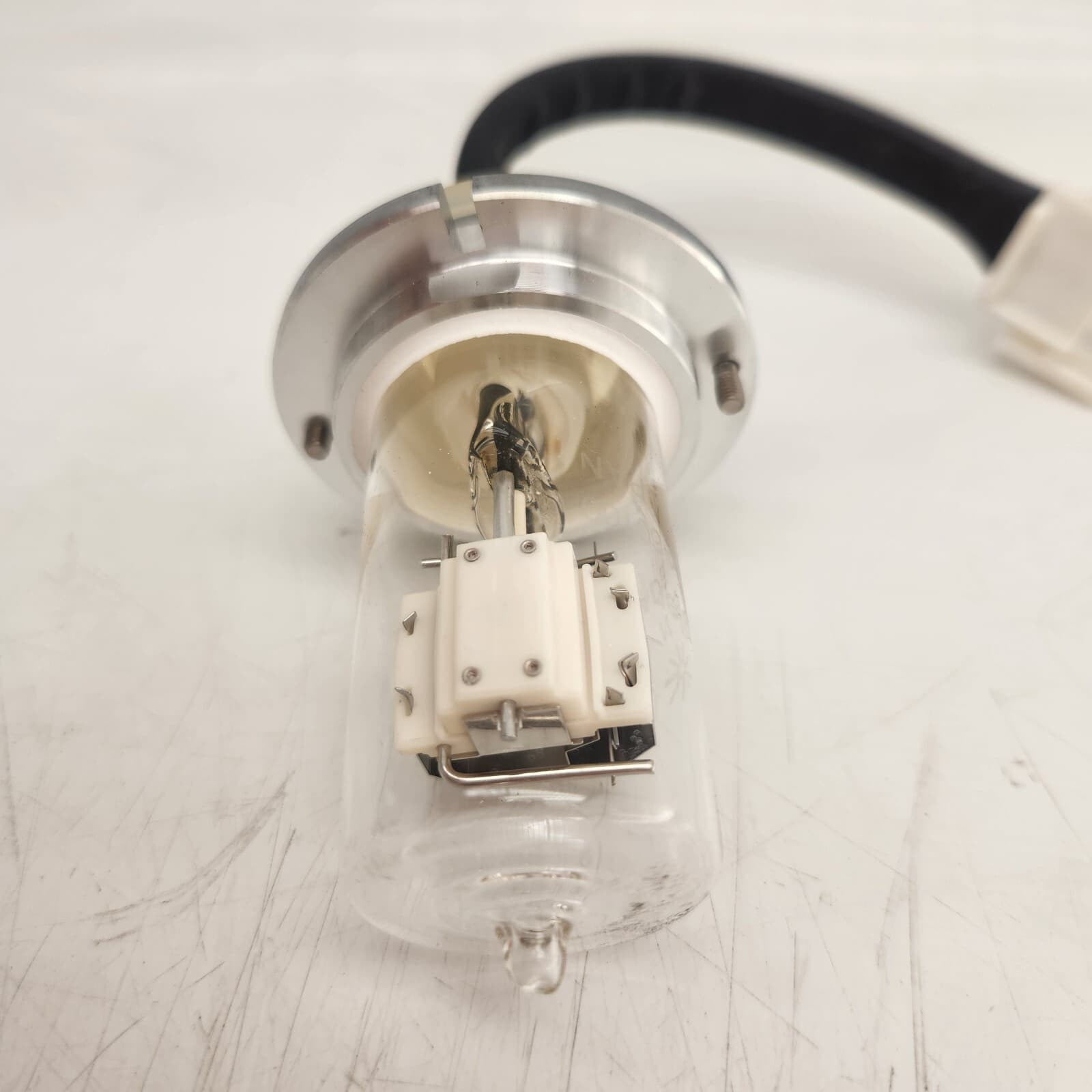 Agilent G1314-60100 Deuterium Lamp | Pre-Owned, Untested 4