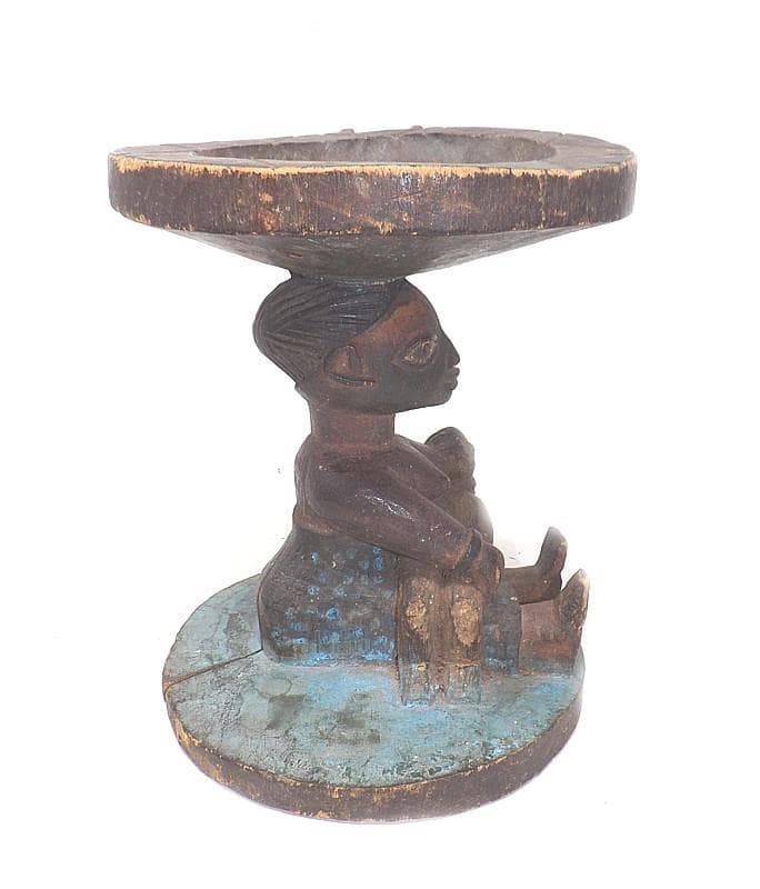 RARE SMALL CARVED WOOD YORUBA DIVINATION TRAY SET ON PLINTH OF MOTHER & CHILD VG 4