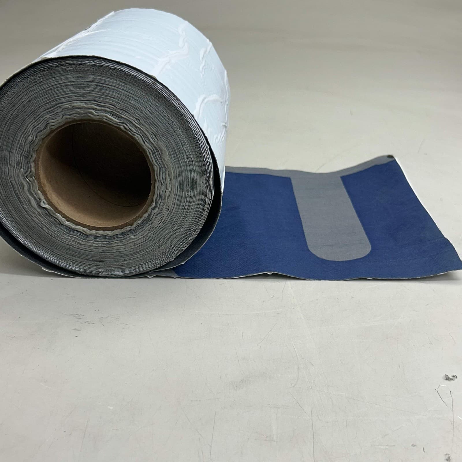 Synthetic Roof Underlayment Roll 8"x50' New Other (Slightly Dirty on Edges) Whit 3