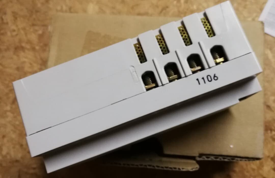 Siemens 5SZ6 446-0KG00 40A 0.3A NFI Circuit Breaker Type-B 300mA All Current Sensitive 6