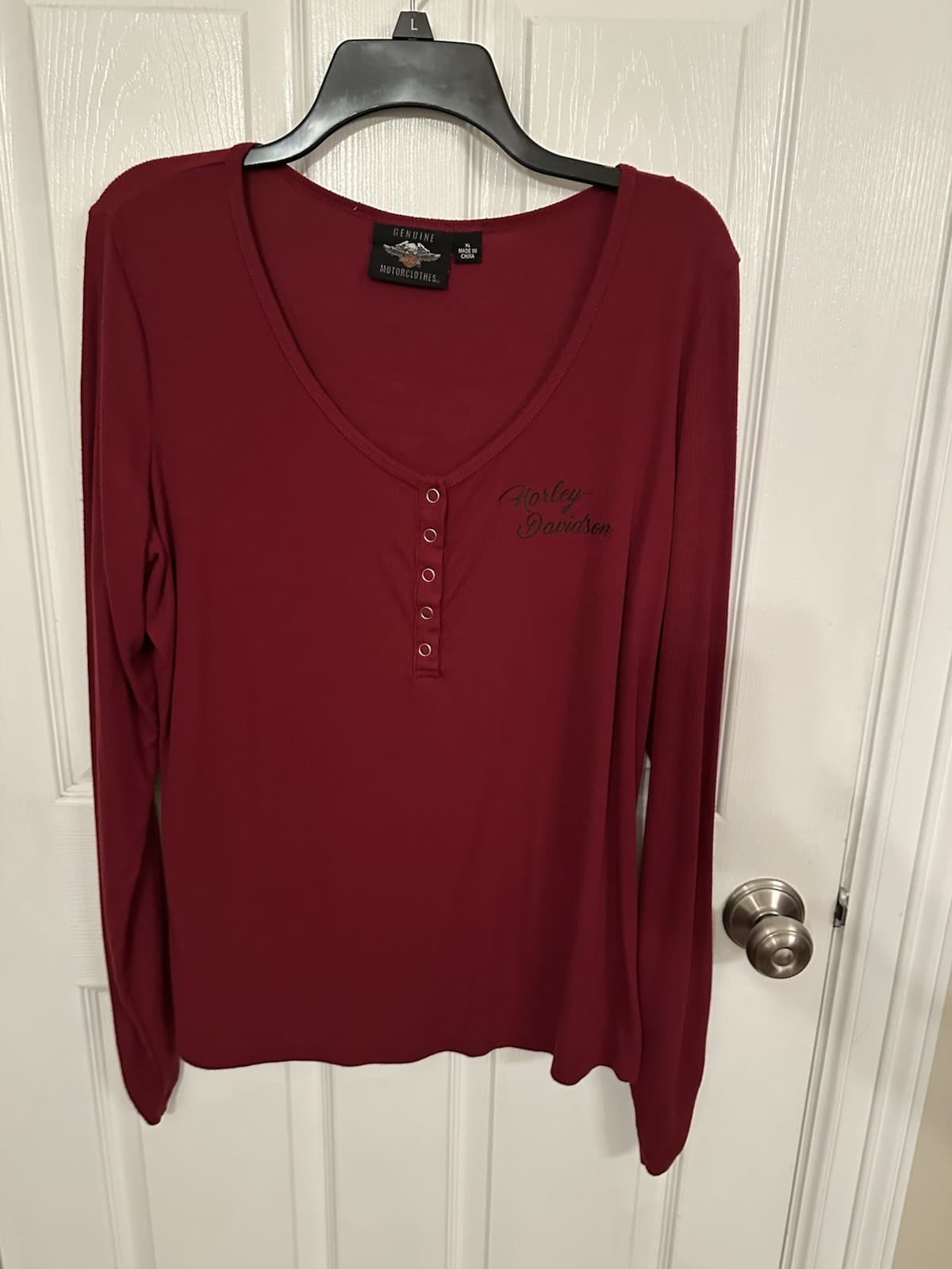 Harley Davidson Women's V Neck LS Red Henley Top, Size XL