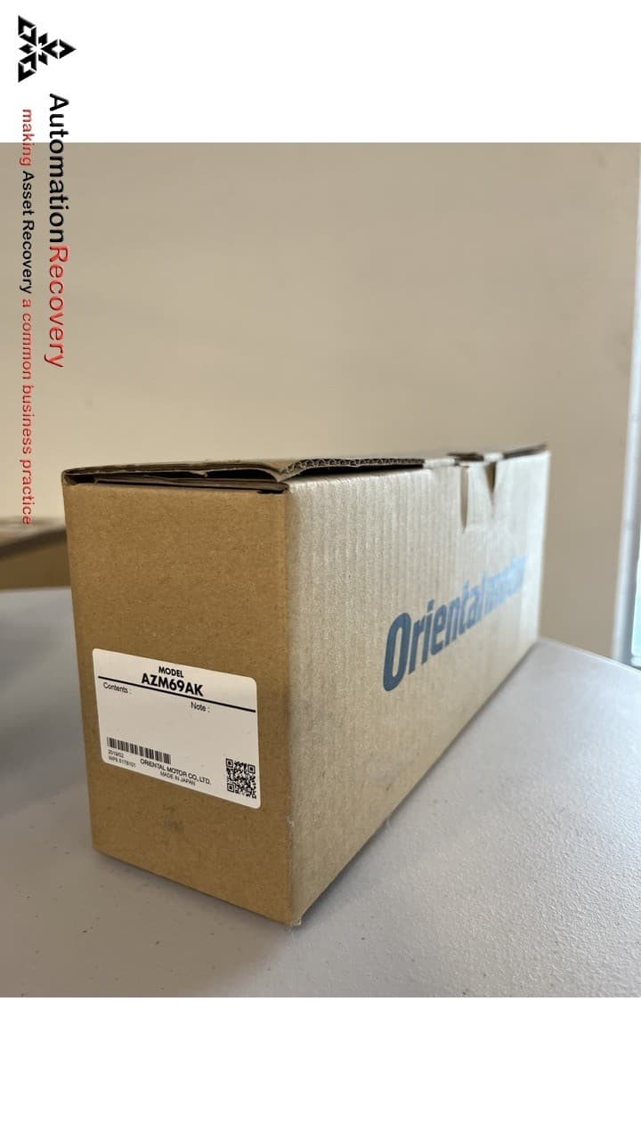ORIENTAL MOTOR AZM69AK, NEW #321308 2