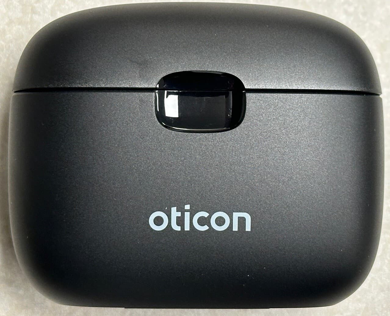 Oticon Smart Charger Comes With Power Cable, Wall Adapter, Manual. Lightly Used.