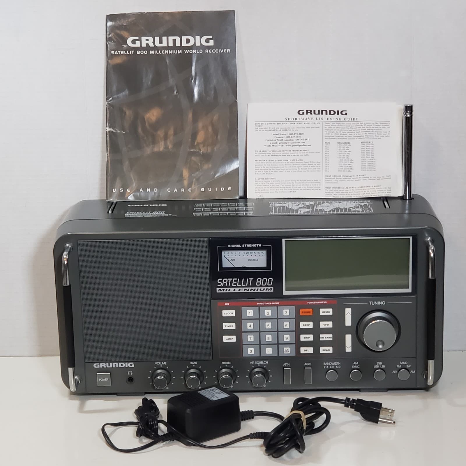 Grundig Satellit 800 Millennium Shortwave AM FM Radio Receiver w/Manual Adapter 2