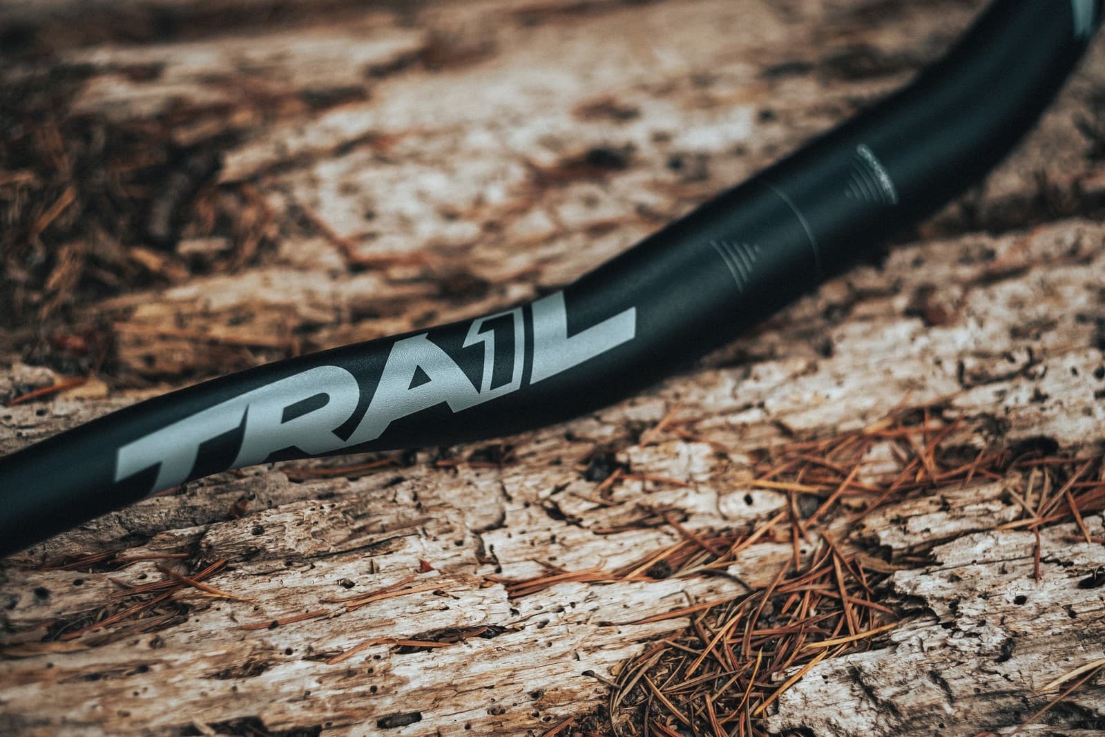 Trail One Components The Crockett Alloy Handlebar 31.8mm Diameter - 25mm Rise 2