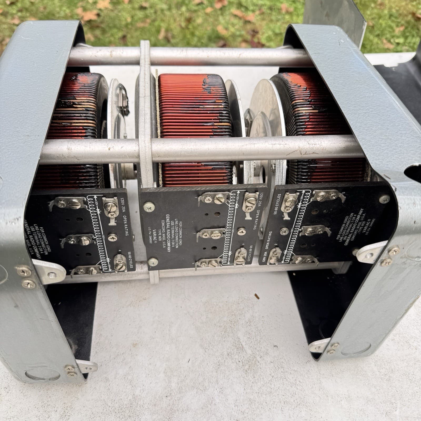 General Radio VARIAC W20 Type 3 Gang Autotransformer WYE Circuit 0-240 AC Cased 6