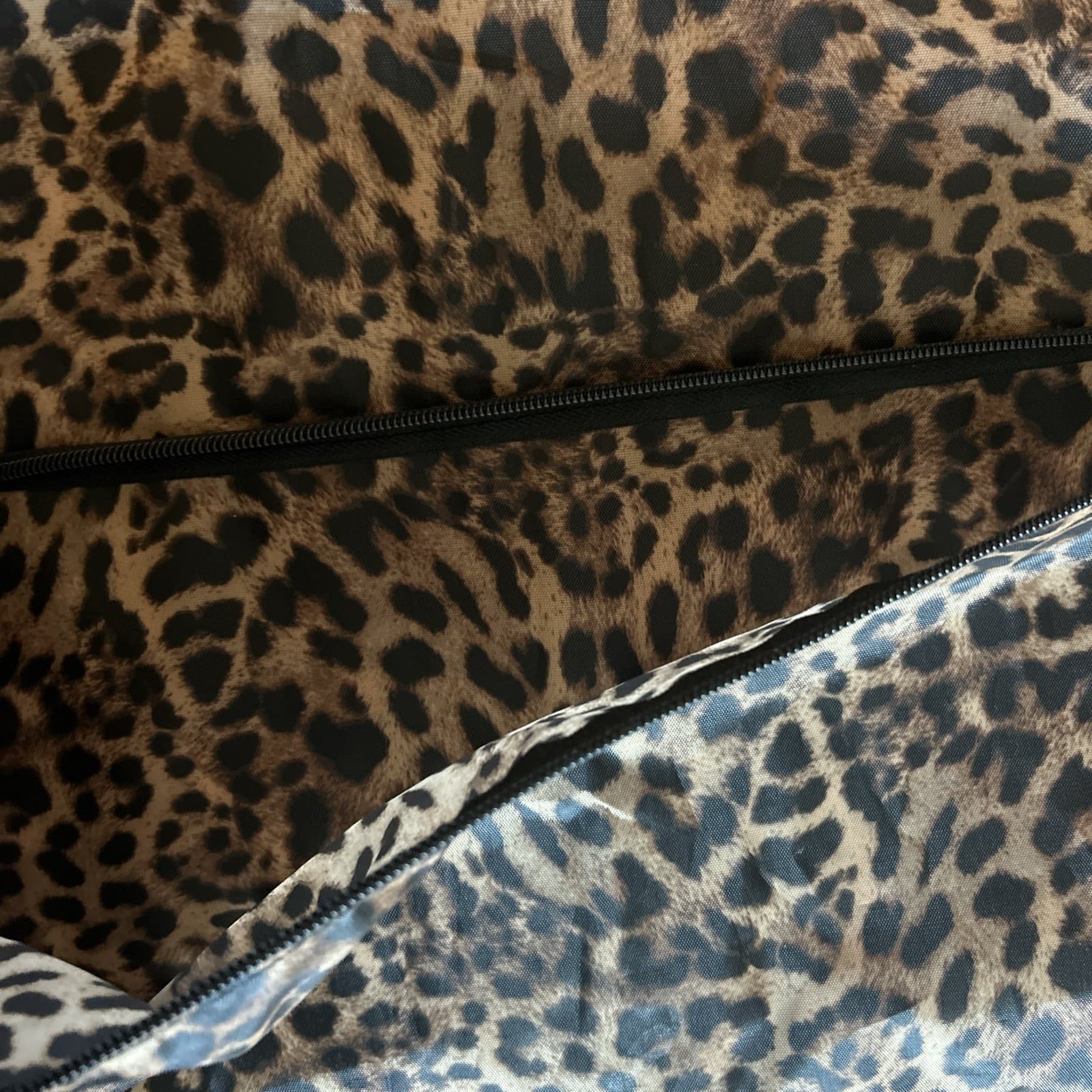 Chicos Leopard Travel Garment Bag Full Zip Animal Print Polyester Multicolor NWT 5