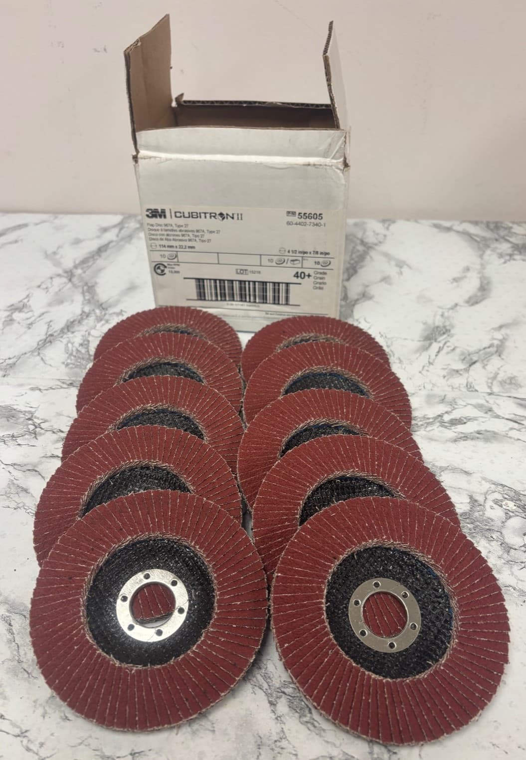 3M Abrasive 405-051141-55605 Cubitron Ii Flap Disc 967A- 4.5 in.- 40 Grit-