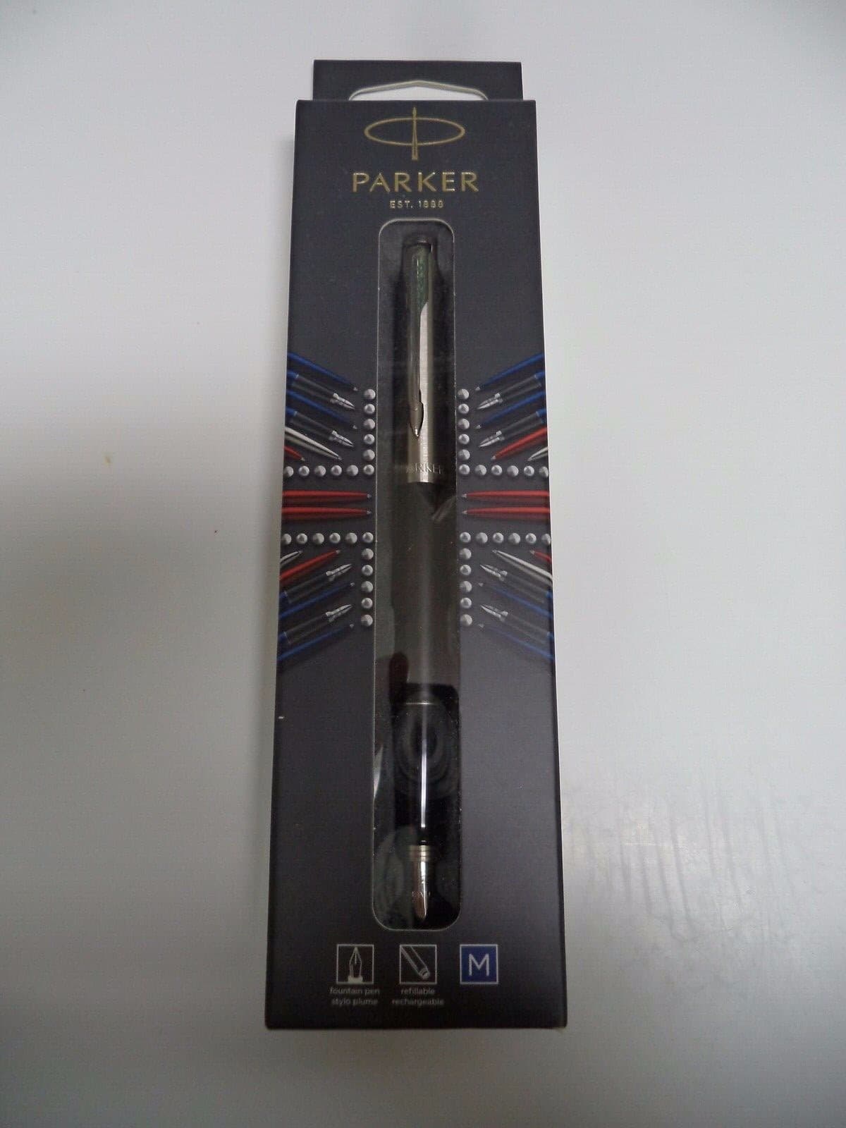 Parker FOUNTAIN PEN JOTTER LONDON INK MED STAINLESS 2031014 BLACK BARREL FRANCE