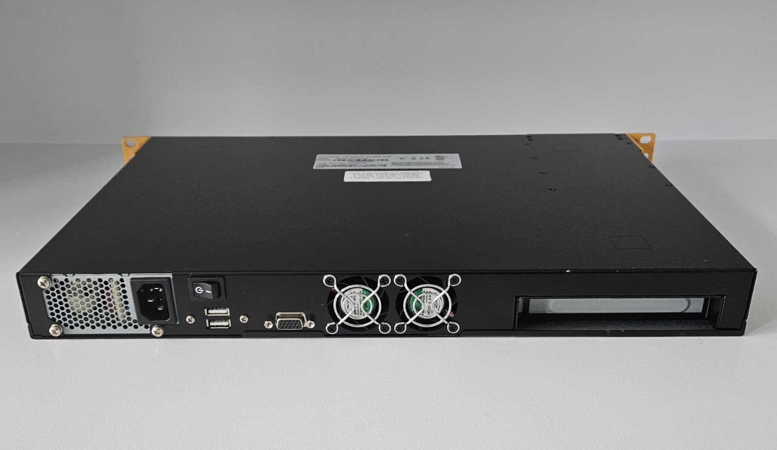 KEMP Loadmaster X3 8-Port Layer 7 Load Balancer with rack mounts NSA3170A-LM-X3 3