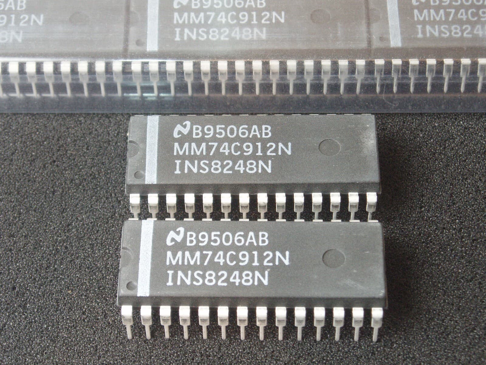 Qty 2: National Semi MM74C912N 6-Digit BCD Display Controller/Driver NOS 4