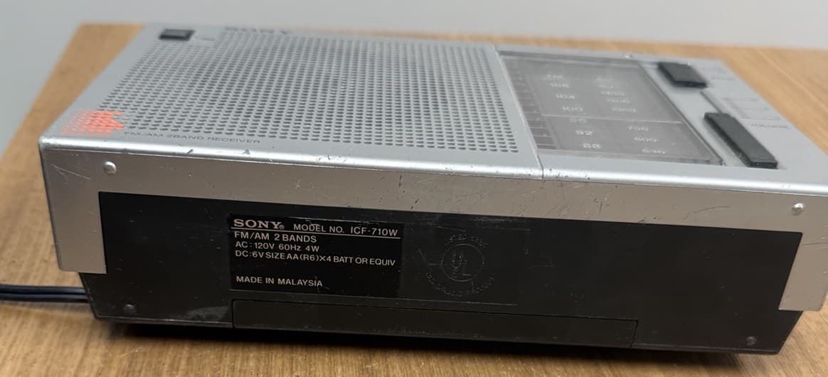 Sony ICF-710W AM/FM 2-Band Portable Radio Battery & AC Power - Cord Tested 3