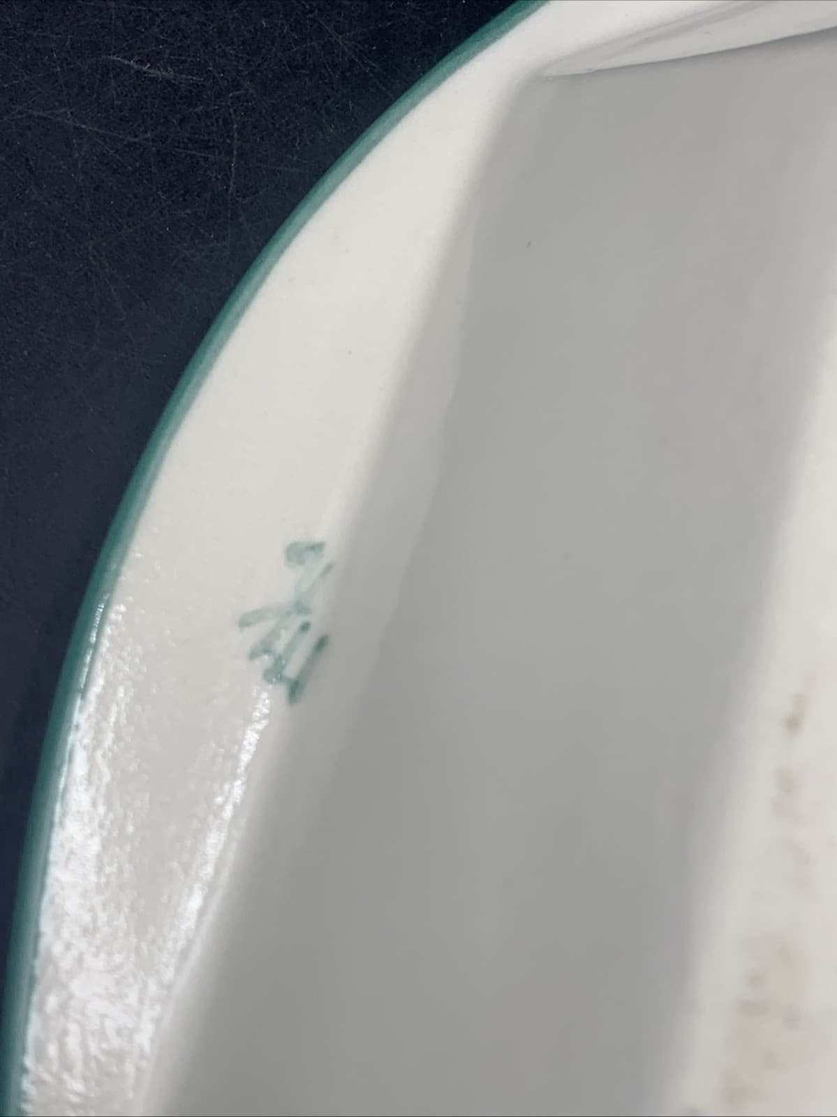 Hartstone Pottery Cherries  Pie Serving Baking Plate Dish Red Green Cherries 5