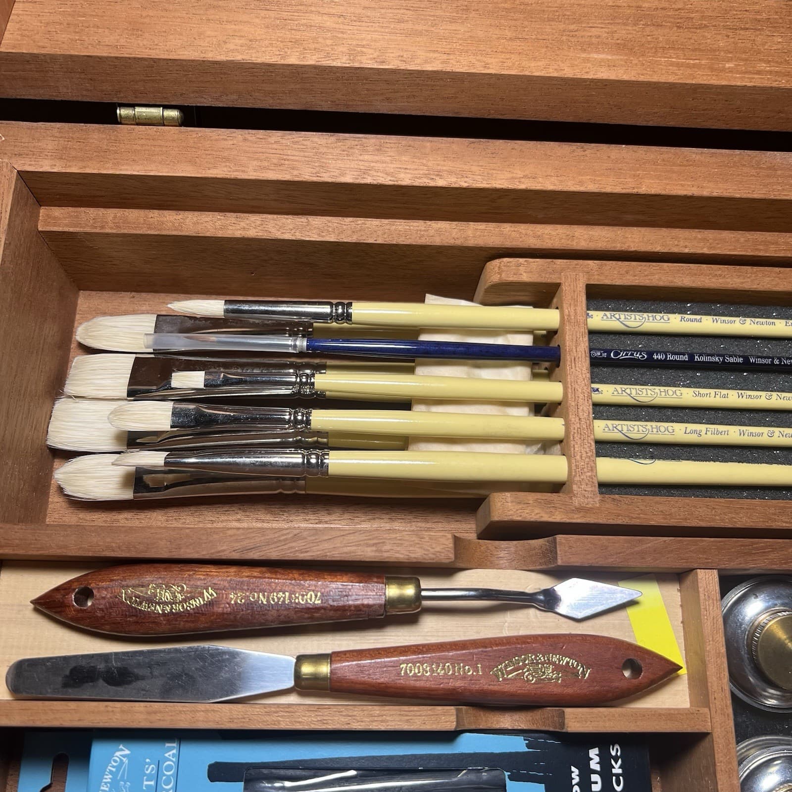 Vintage Winsor & Newton KNIGHTSBRIDGE Artist's Oil Colour Mahogany Wooden Box 6