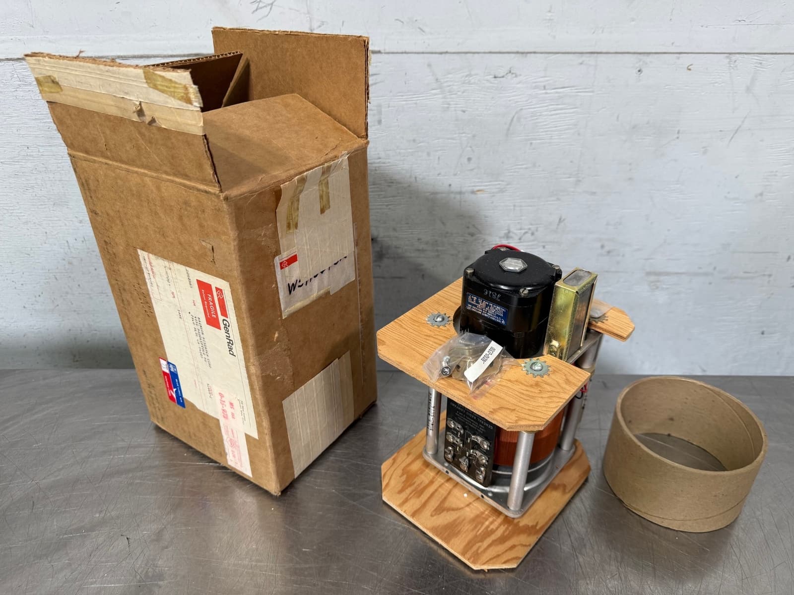 C198799 General Radio GenRad W5HBB VARIAC Servo Variable Autotransformer 240V 2A