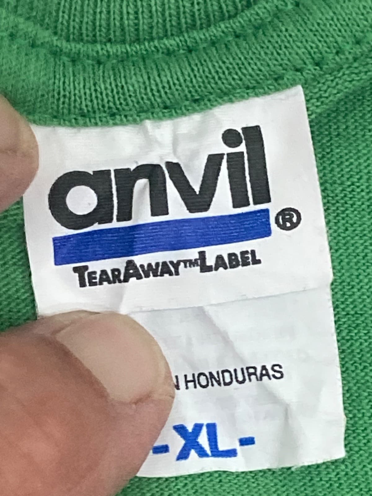 Rihanna TE Diamonds World Tour 2013  local crew Shirt Concert local crew t shirt 4