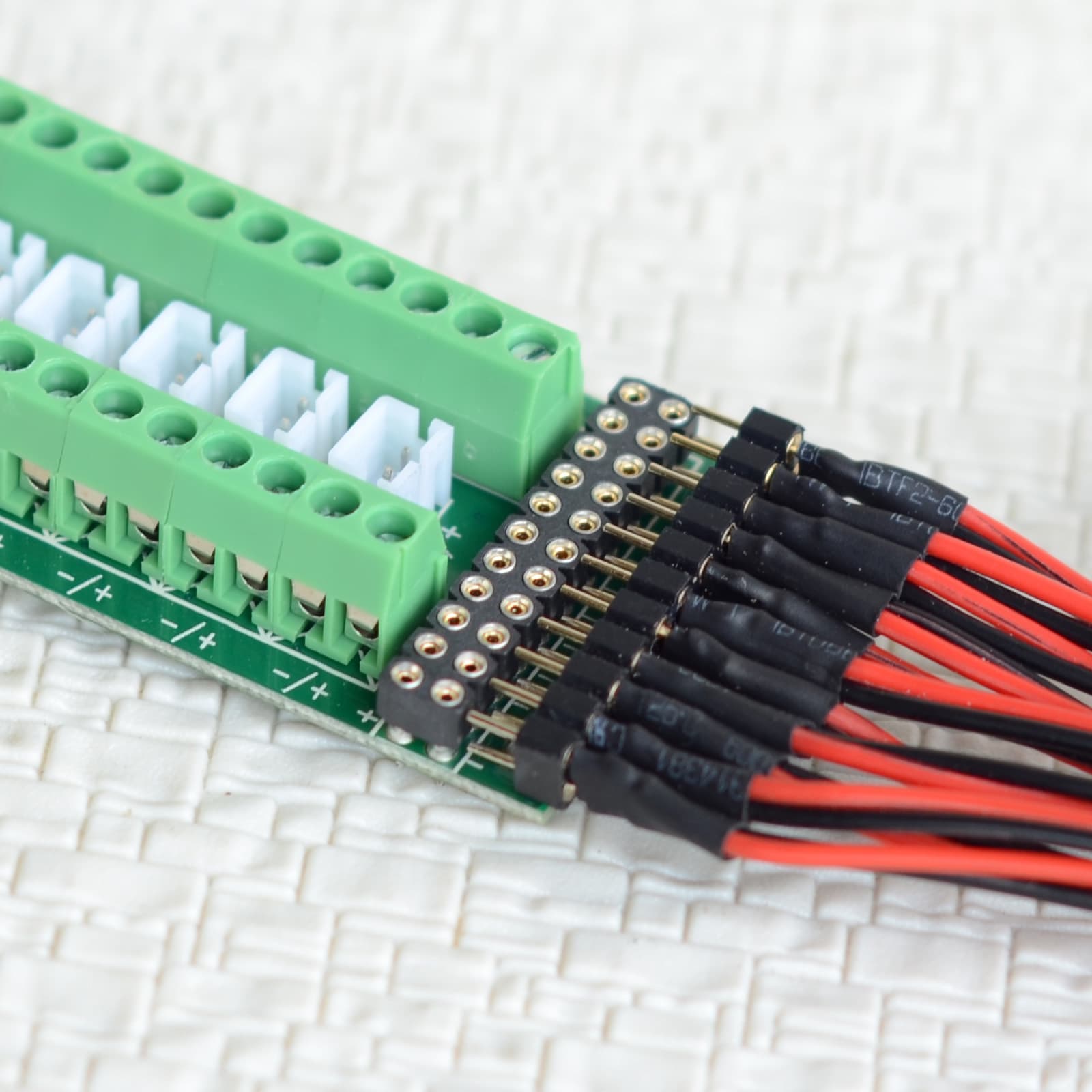 1 x combined wires with 11 pins male end connectors 2.54mm mini-plug 500mm long 4