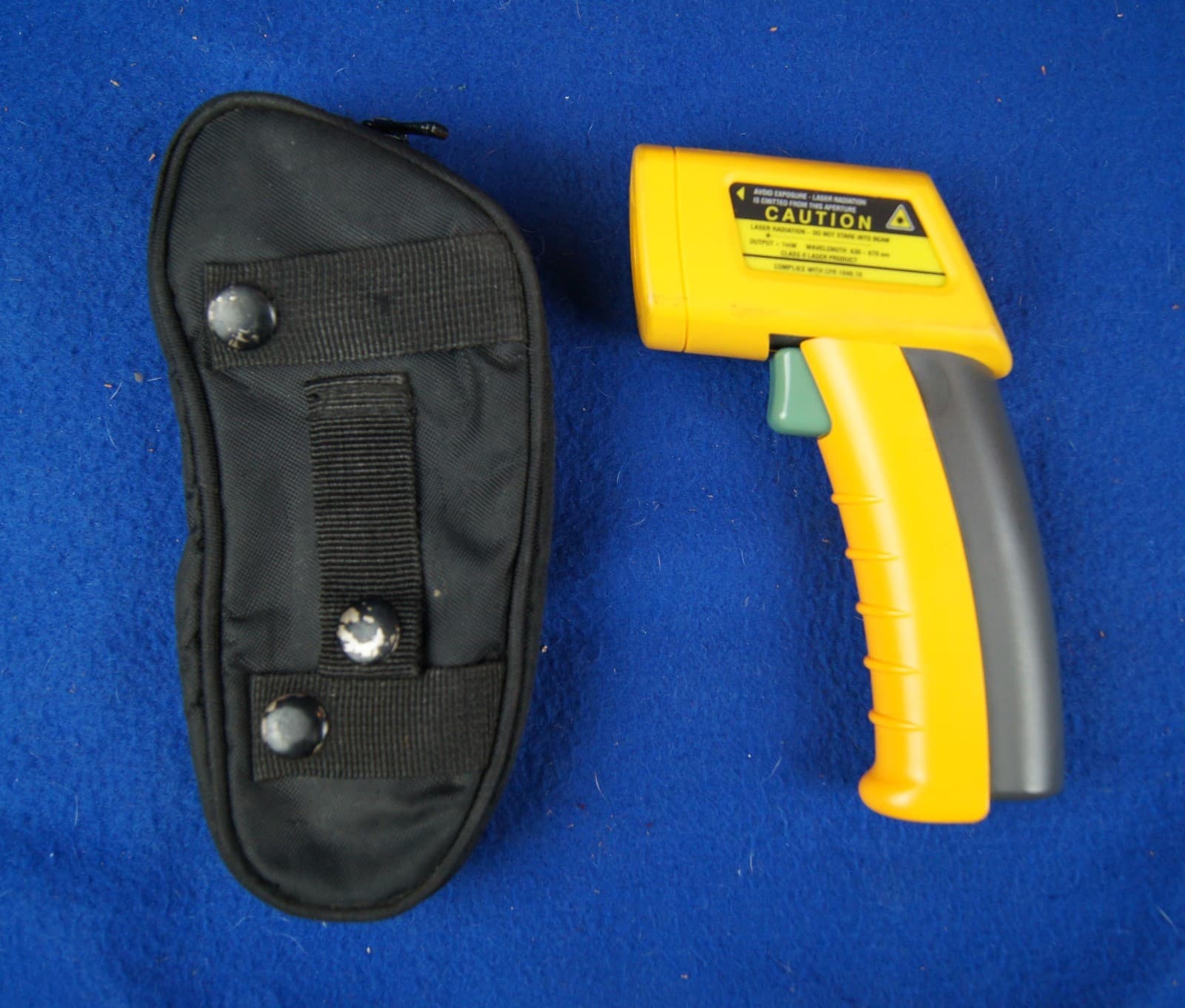 Fluke 62 Mini IR Infrared Thermometer Laser with Case ( Battery not included ) 2