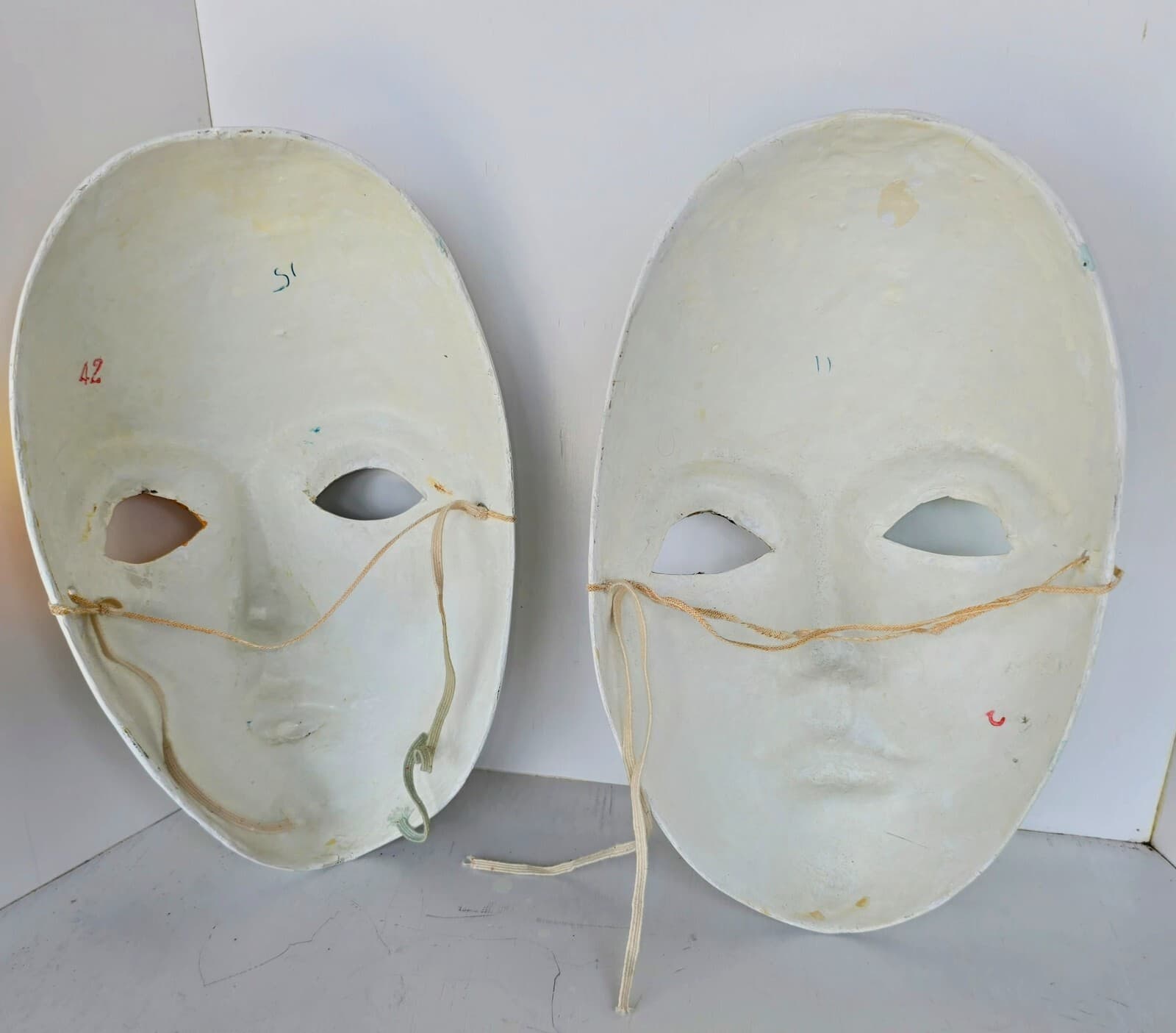 JEN8006  Vintage Ceramic Floral Masks 10"X 6" (Two Incl.) Elastic String on Back 4