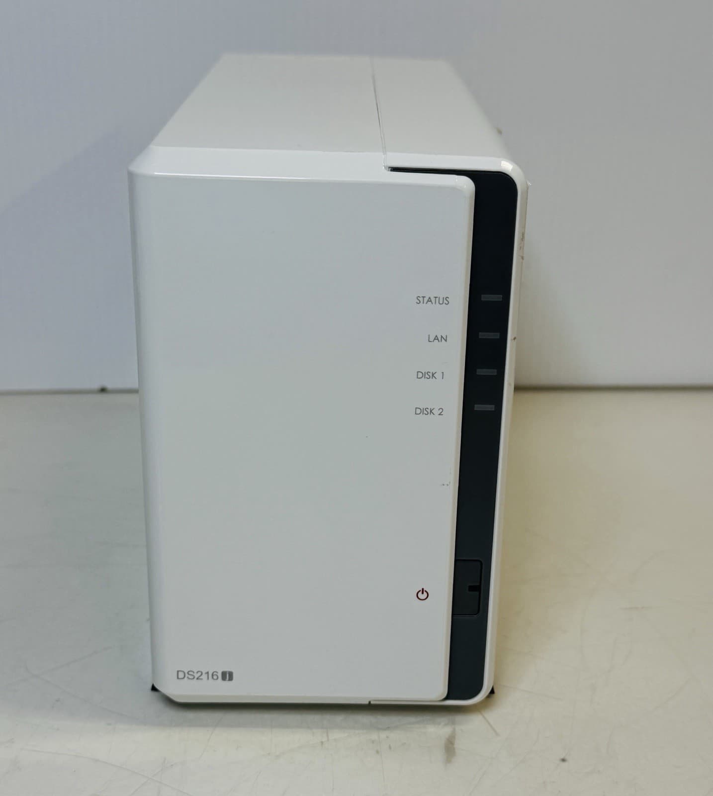 Synology DS216j DiskStation NAS Server Diskless/no HDD with adapter  