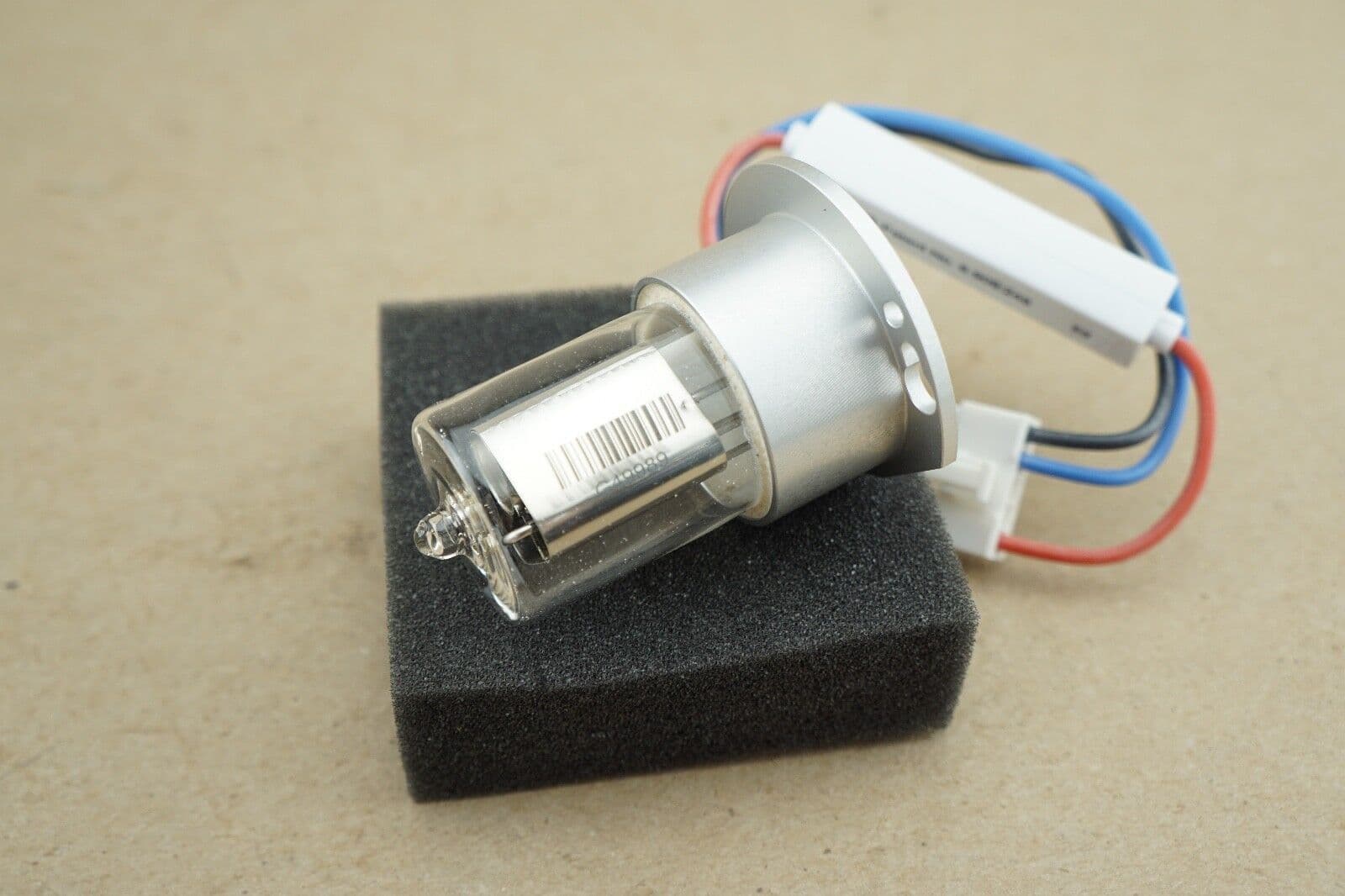 Genuine NEW Thermo Scientific Deuterium Lamp PN: 0010-01-00015 80047551 ShpsFREE 5