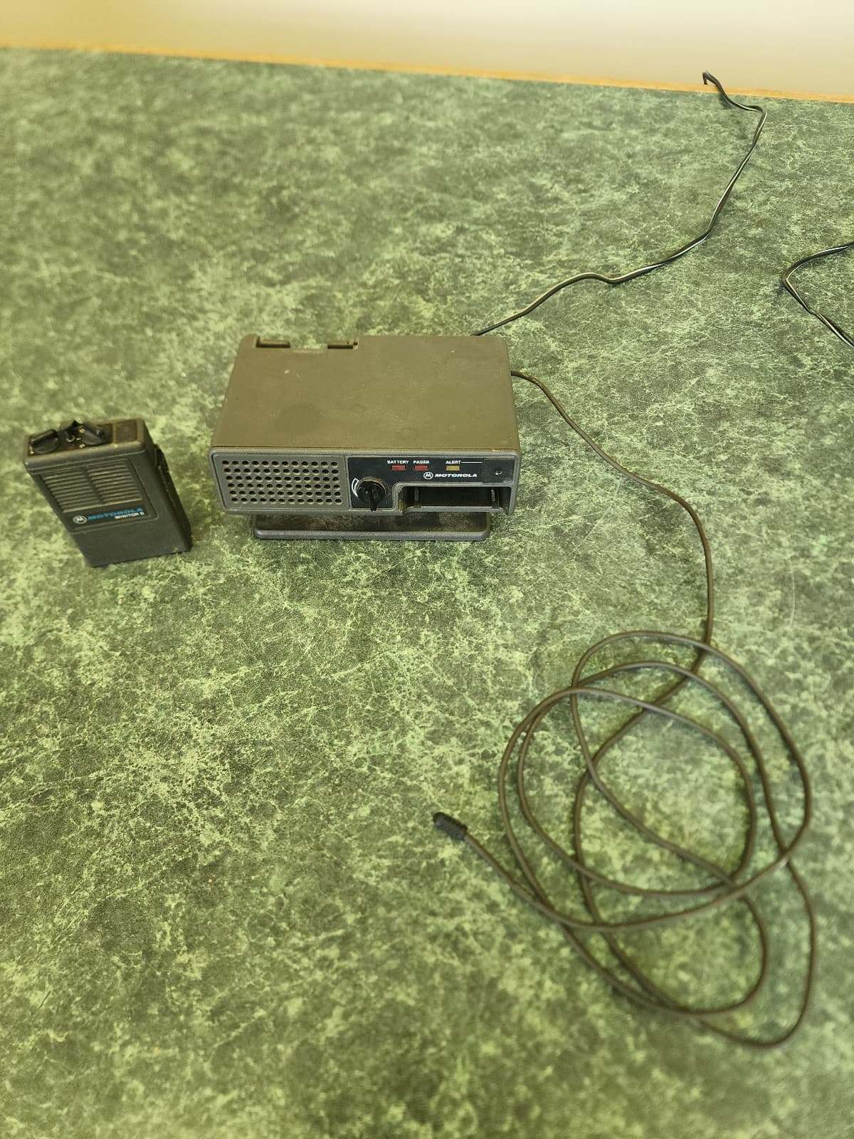 Motorola Minitor II VHF Pager F1: 46.1000 with Amplified Charger 5