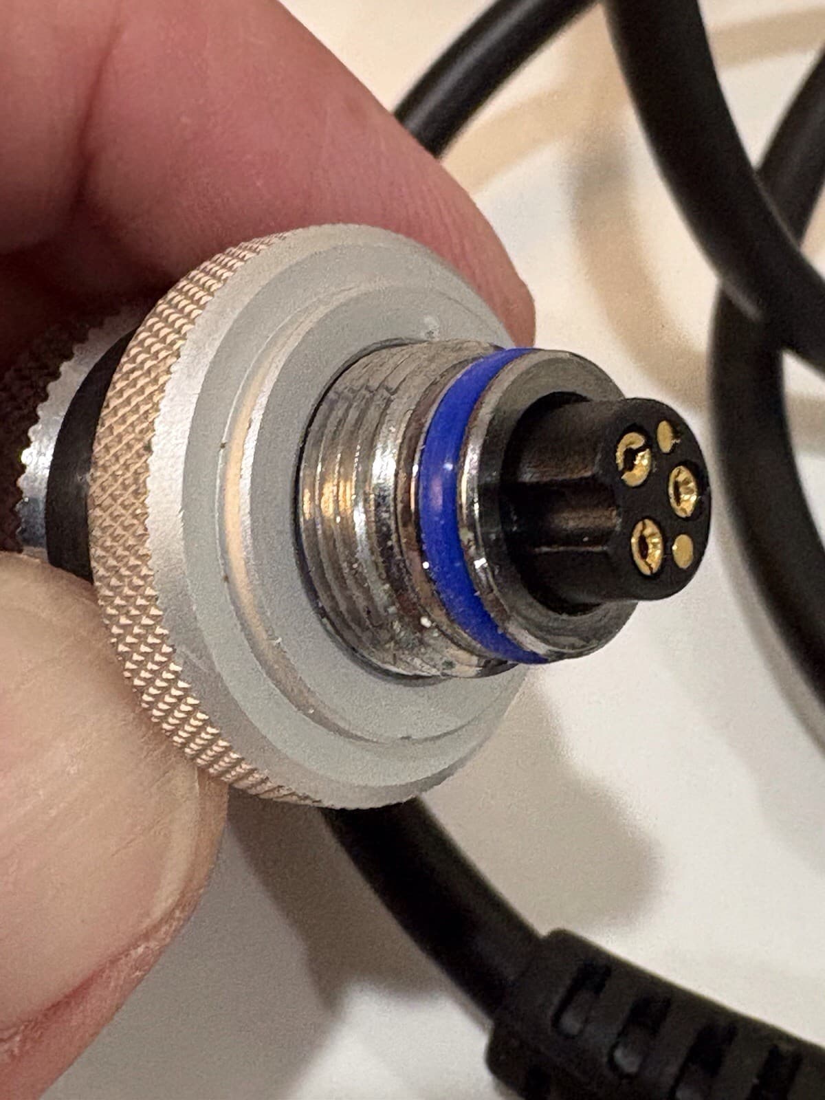 SEA&SEA Sync Cord - Nikonos Style For YS Strobes (2 Cords) 5