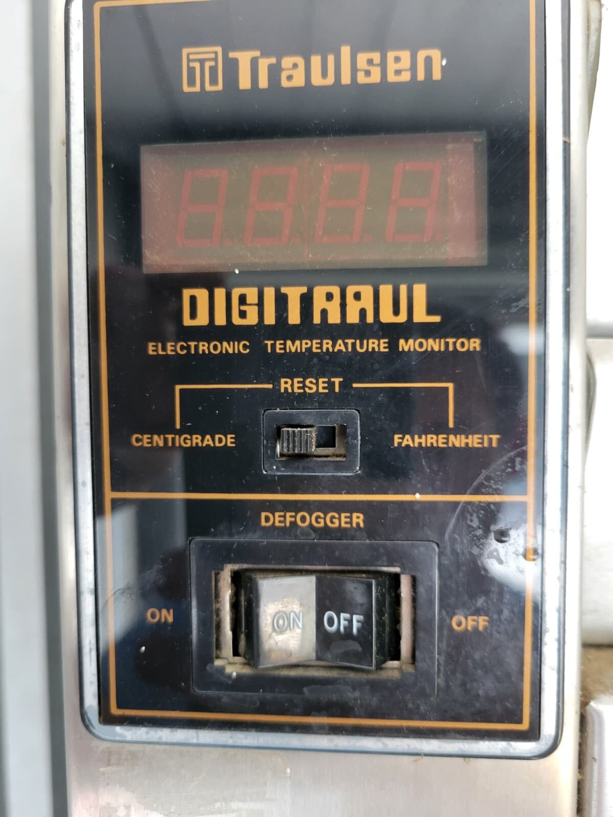 TRAULSEN MHT132WREFHS SINGLE DOOR REFRIGERATOR FREE SHIPPING 30 DAY WARRANTY 2