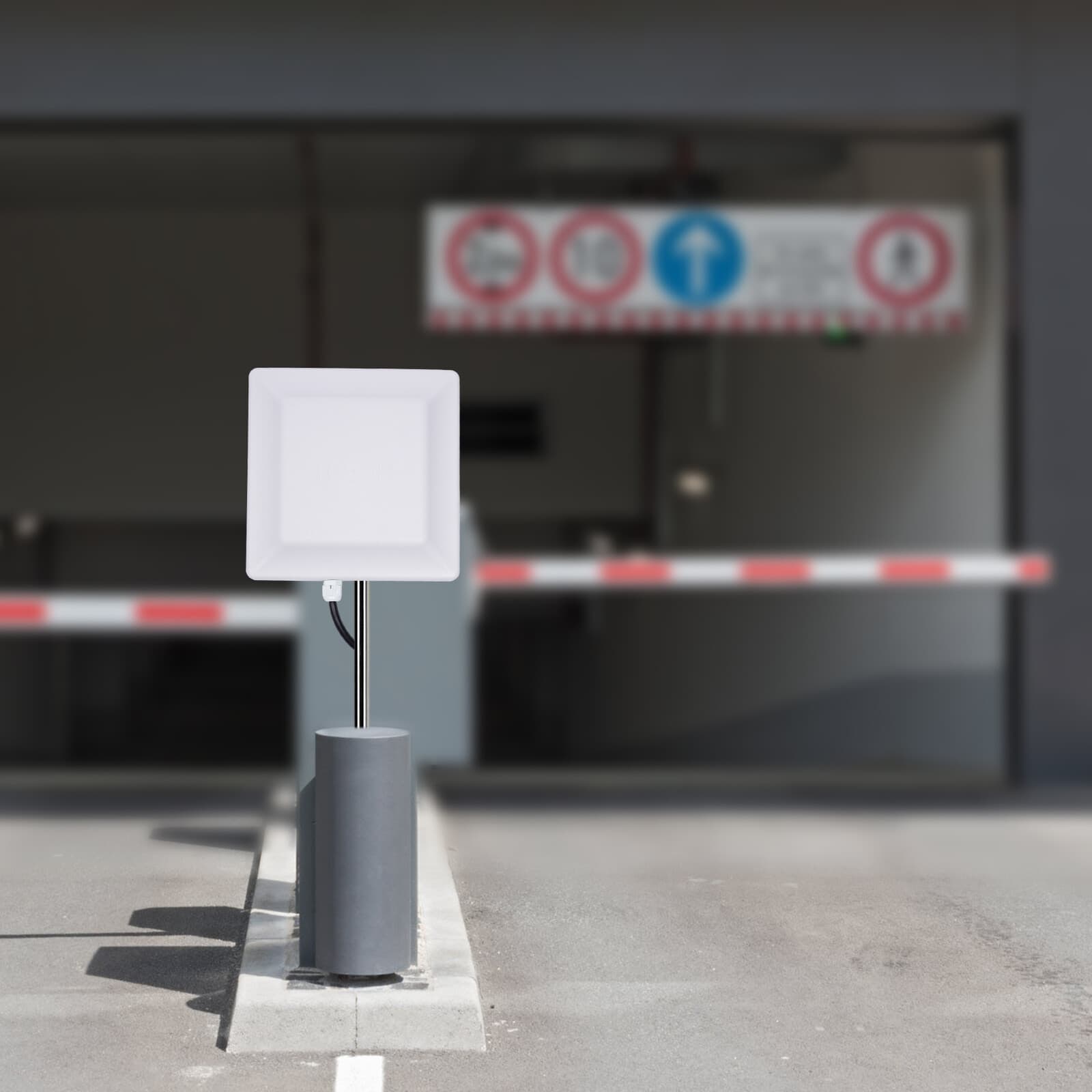 UHF RFID Long Range Card Reader Integrated Reader Parking System Access Control 2