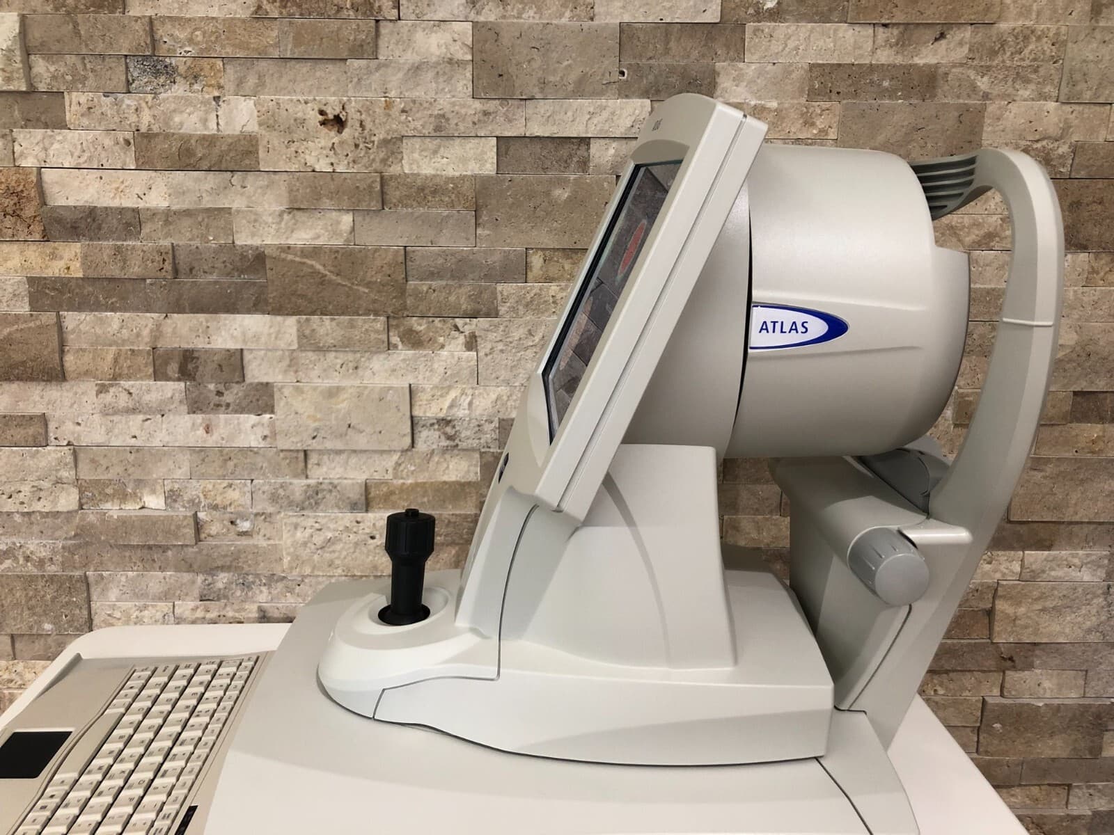 Carl Zeiss Atlas 9000 Topographer with Keyboard and Windows 10 2