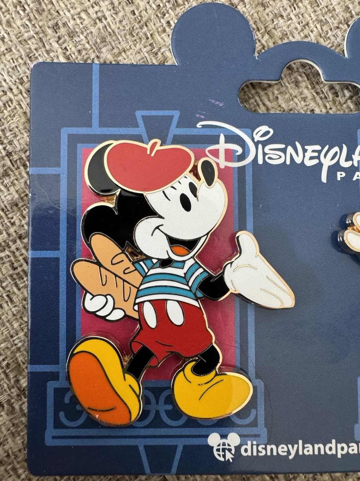 DISNEYLAND PARIS  DLP French MICKEY MINNIE Paris Pin Set Disney 2