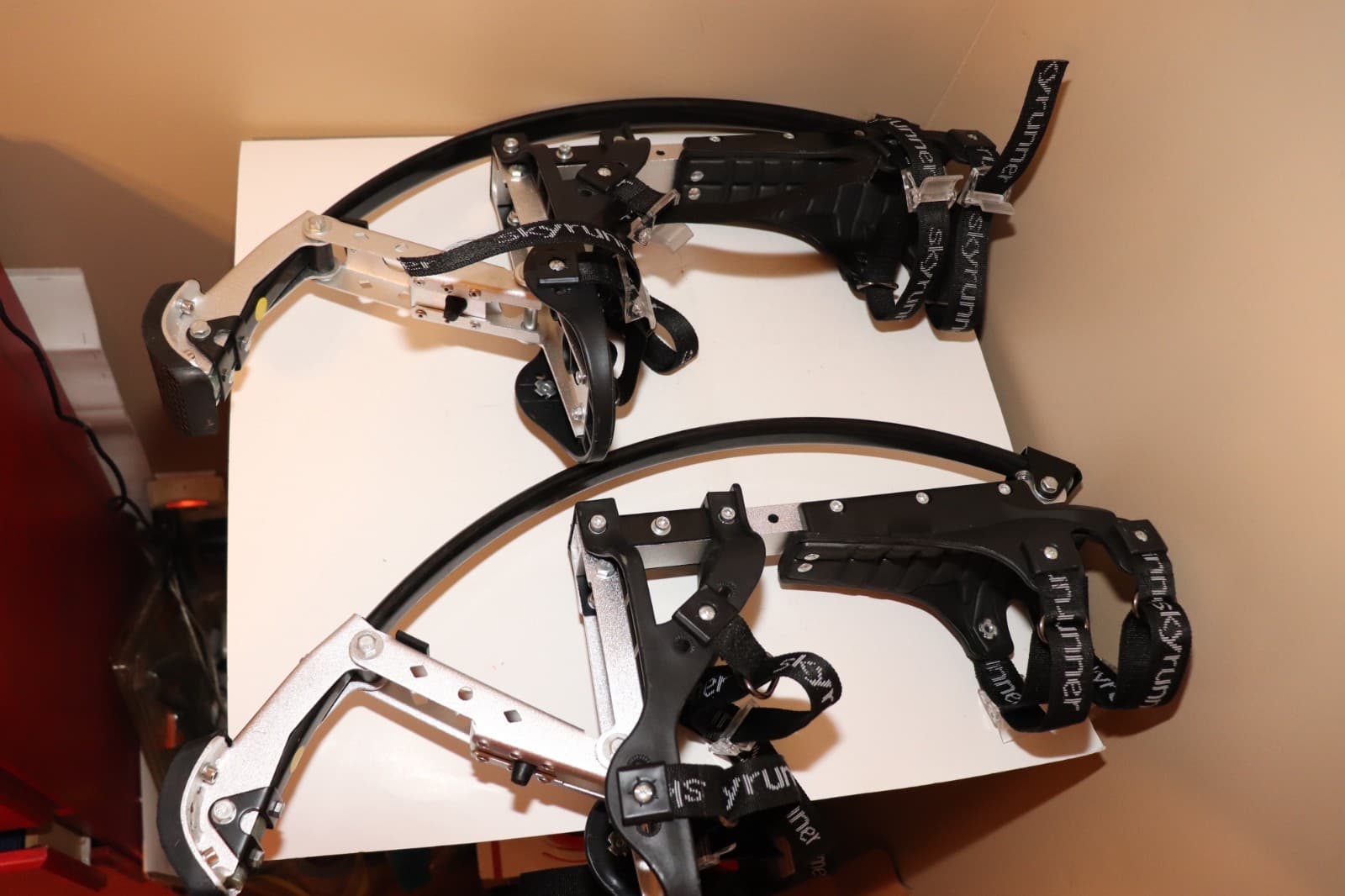 Black SkyRunner Kangaroo Shoes Jump Stilts Spring Pogo 50 KG Youth 88-110lbs 3