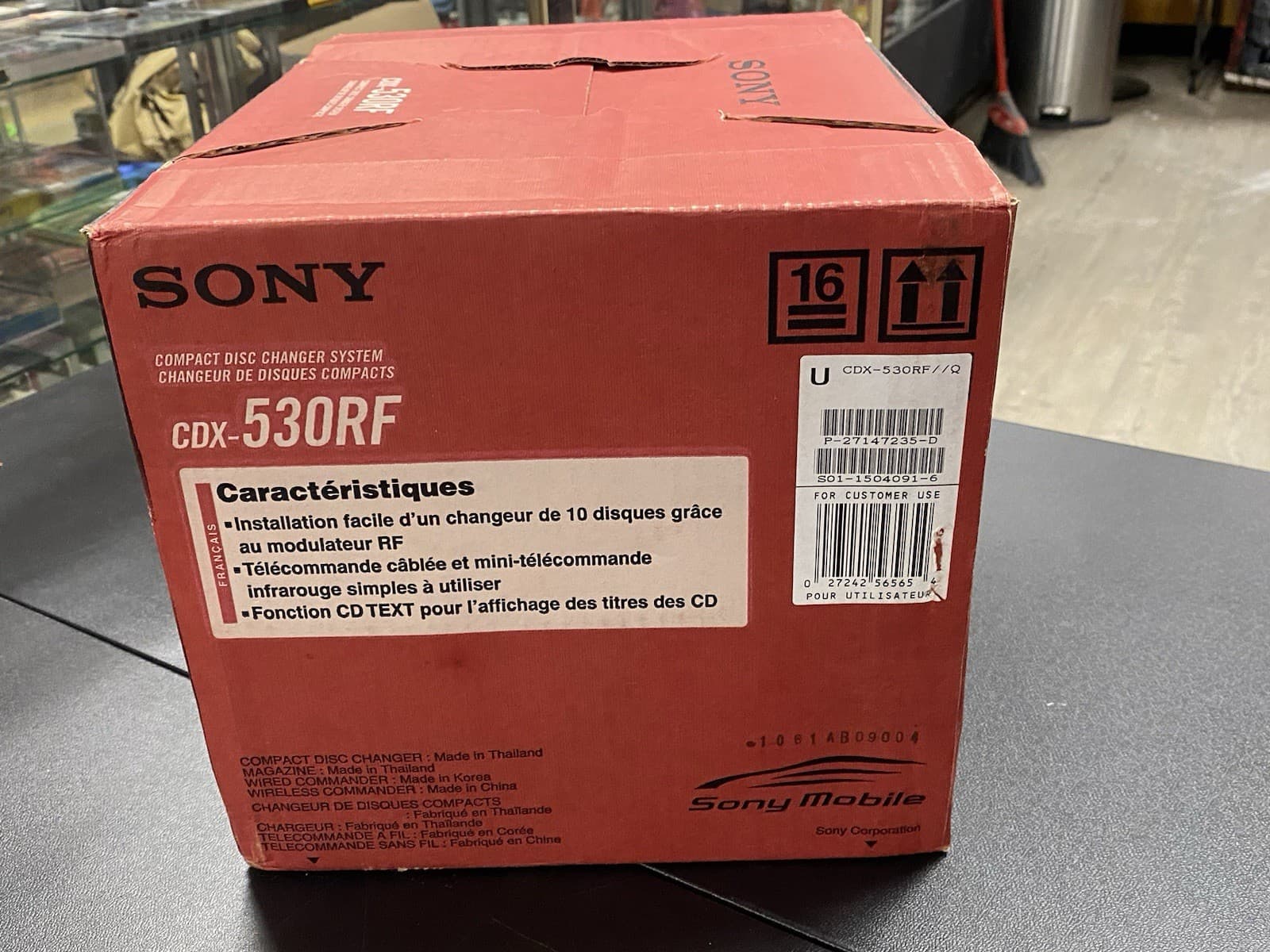 Car Sony 10 CD Changer CDX-530RF - BRAND NEW IN FACTORY BOX, NEVER USED 6