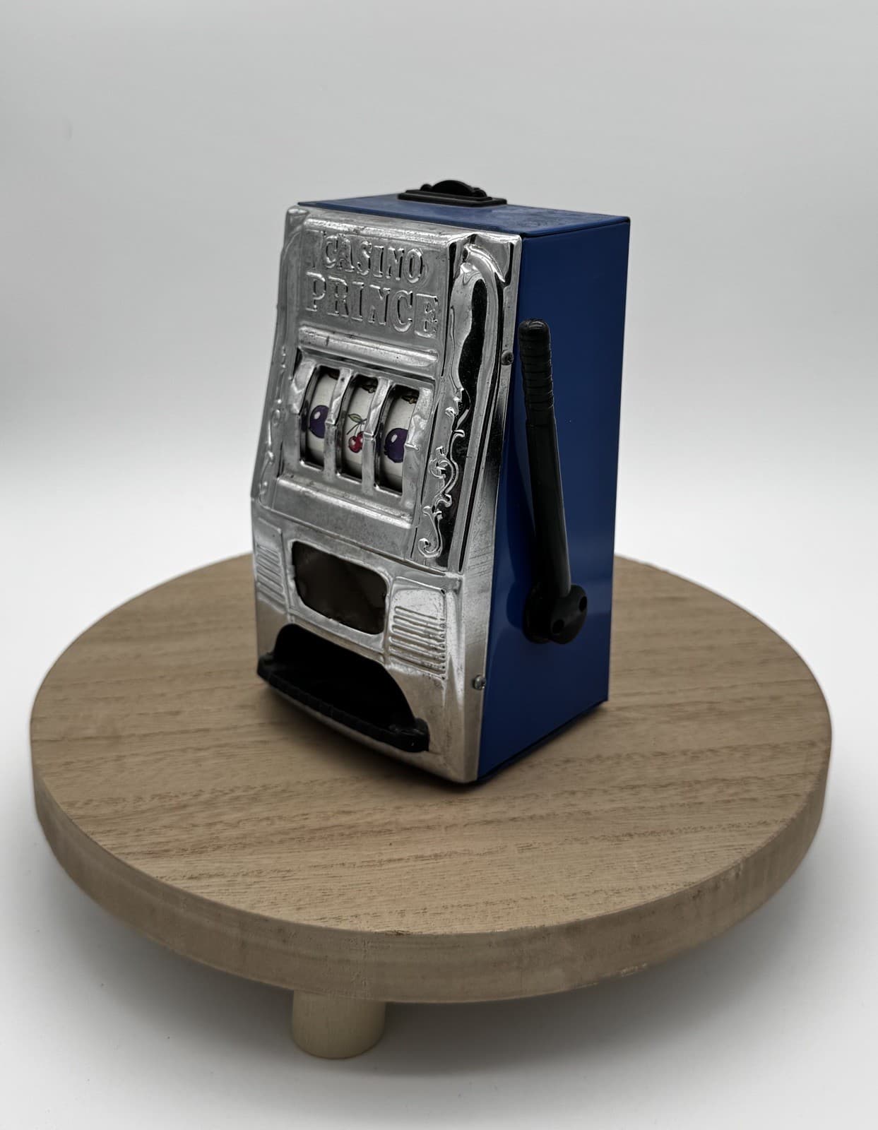 Vintage Waco Casino Prince Slot Machine 1970's BLUE Works **UNKOWN COINS INSIDE* 3