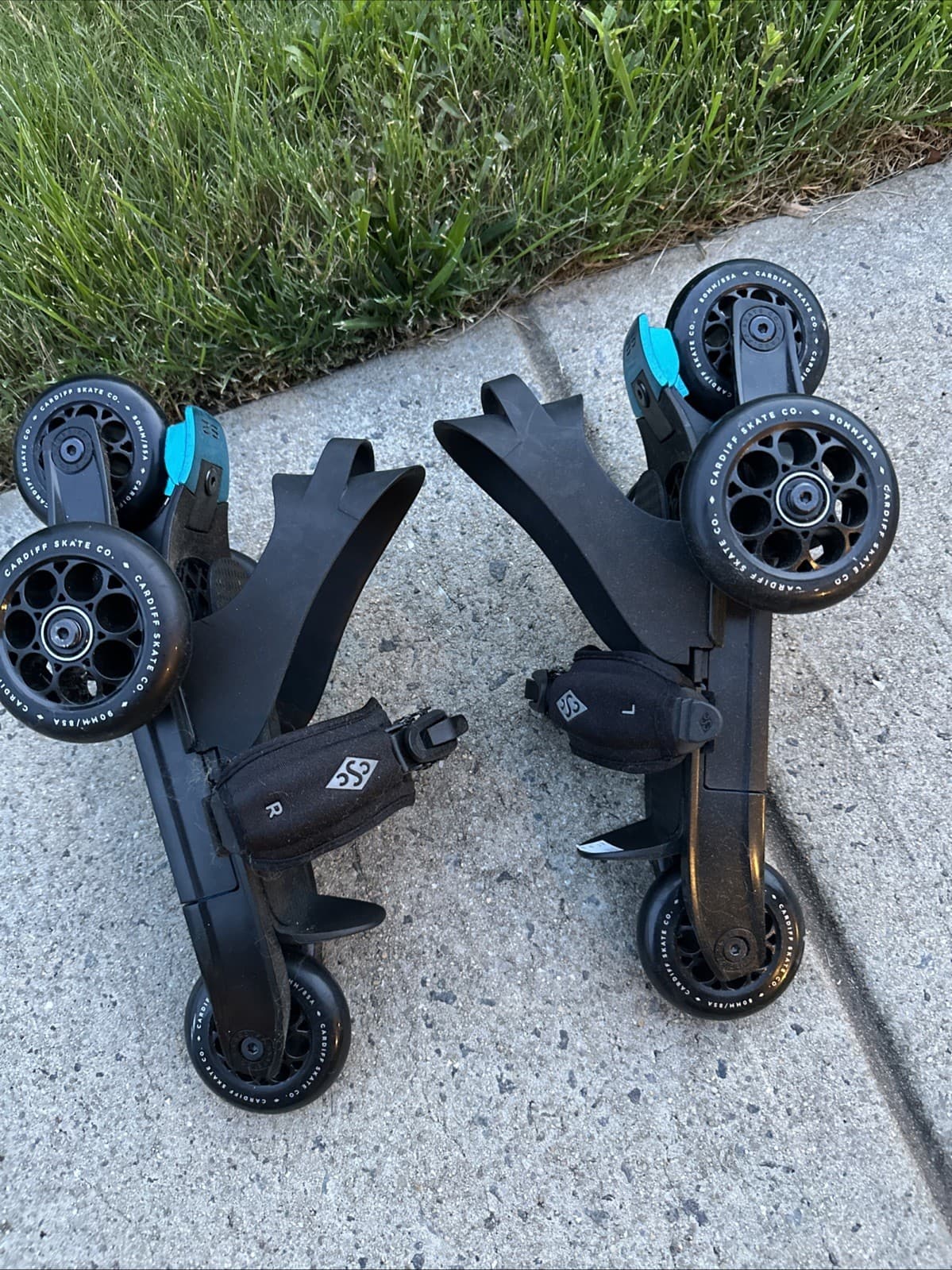 Cardiff Skate Co Model S2 Skate Away Adjustable Step Strap Skates  EUC! 4