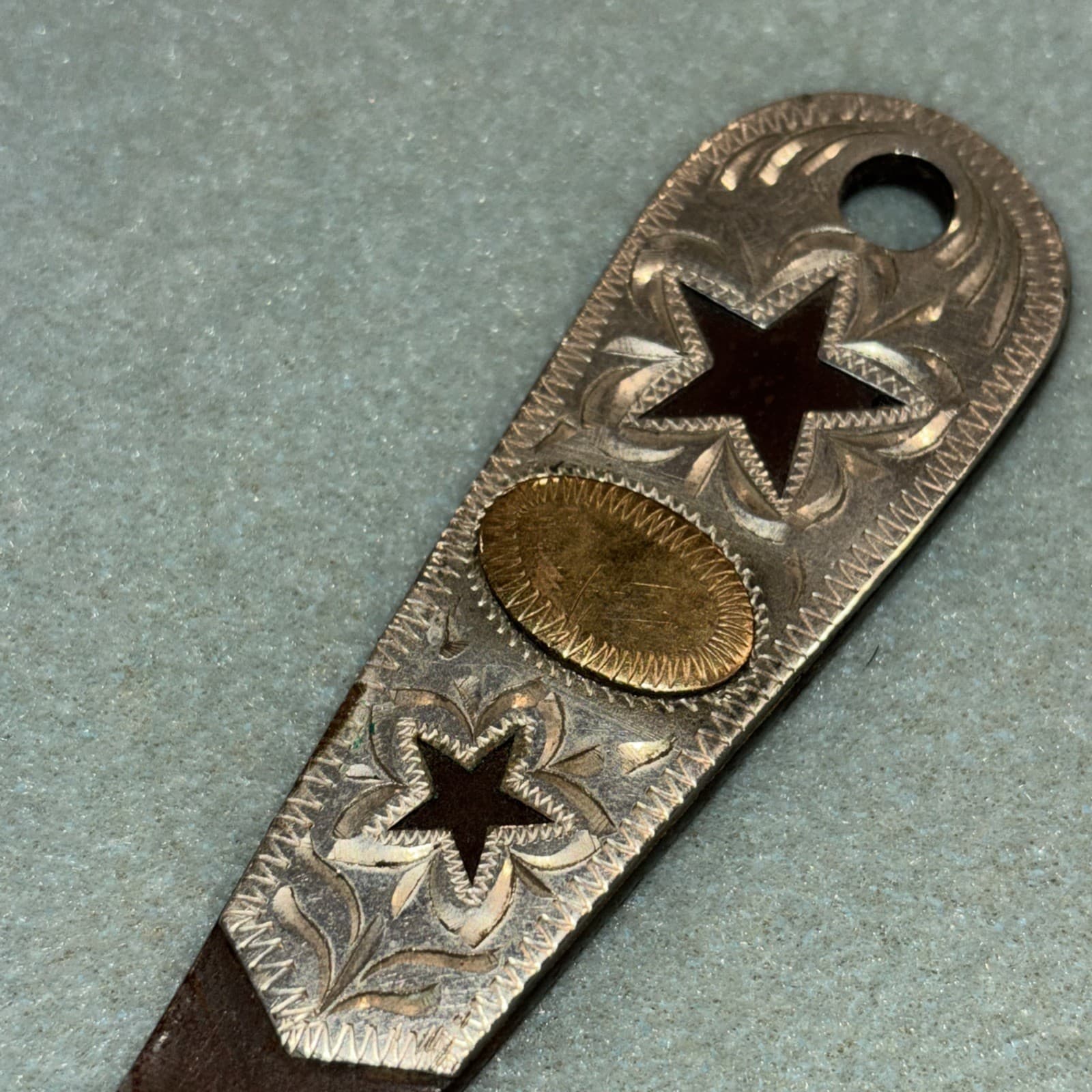 Unmarked Contemporary Silver And Gold Mounted Longhorn Hoof Pick 2