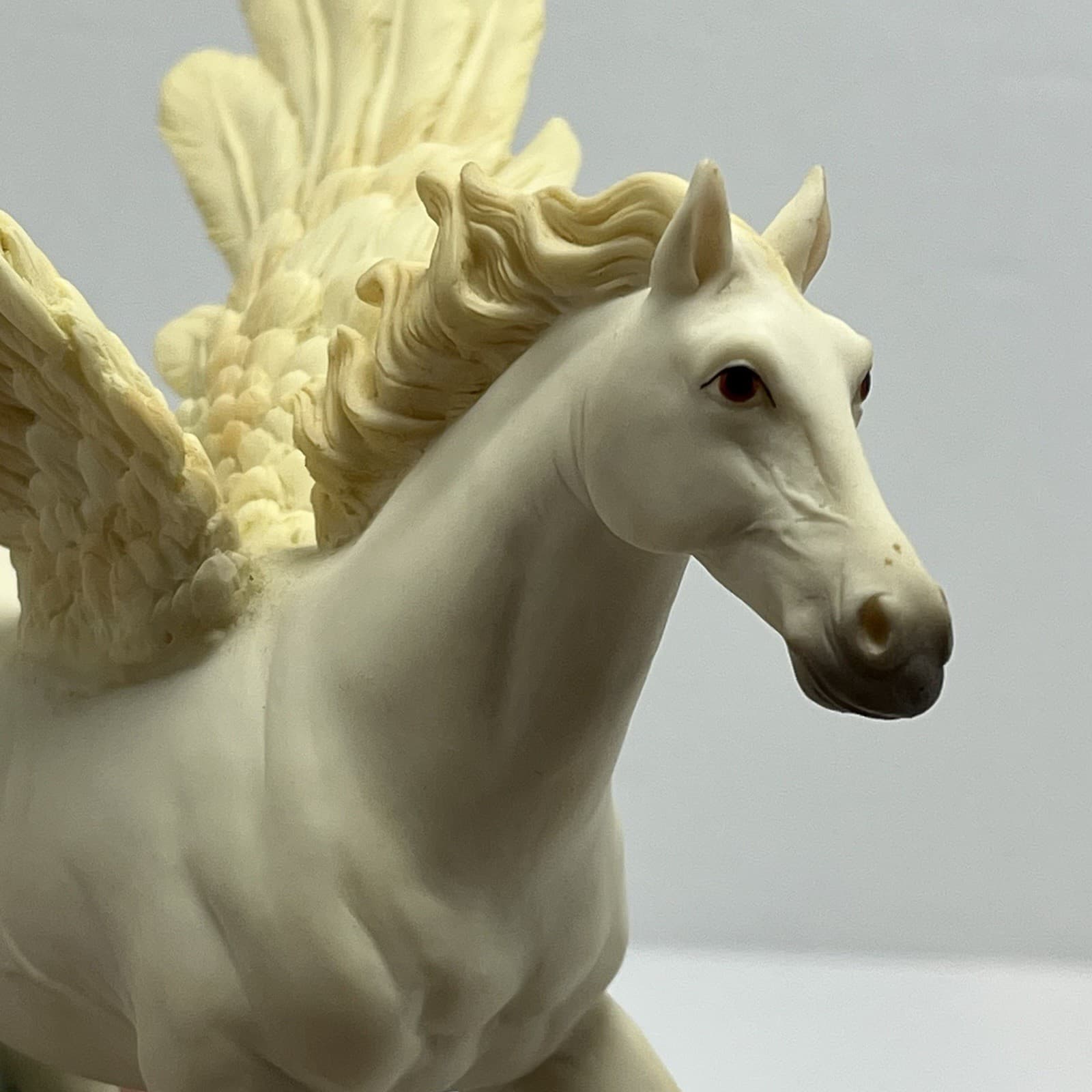 Vintage Pegasus On Clouds Flying Wings 2001 Pacific Giftware Resin Figure 3
