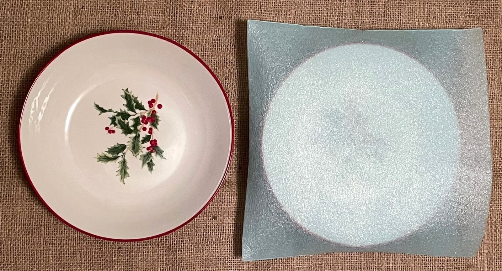 Lenox 12 piece Holiday Dinnerware Set Holly Scroll Berry Red Trim Free Shipping 5