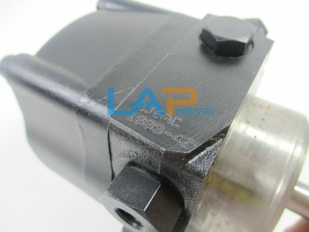 1PCS New AJ6AC-1000 Suntec oil pump for diesel oil or Oil-gas dual burner 6