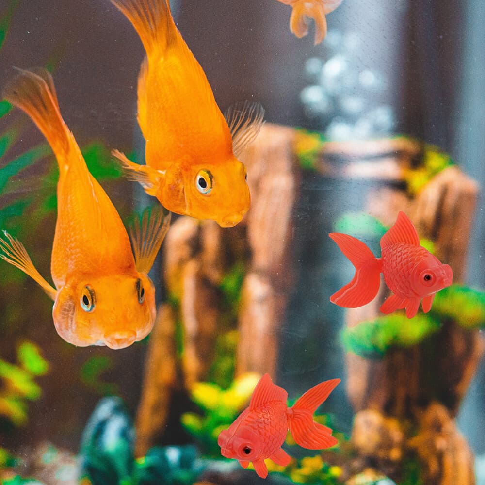15PCS of Red Goldfish Figure Plastic Goldfish Toys Artificial Fish for Aquarium 4