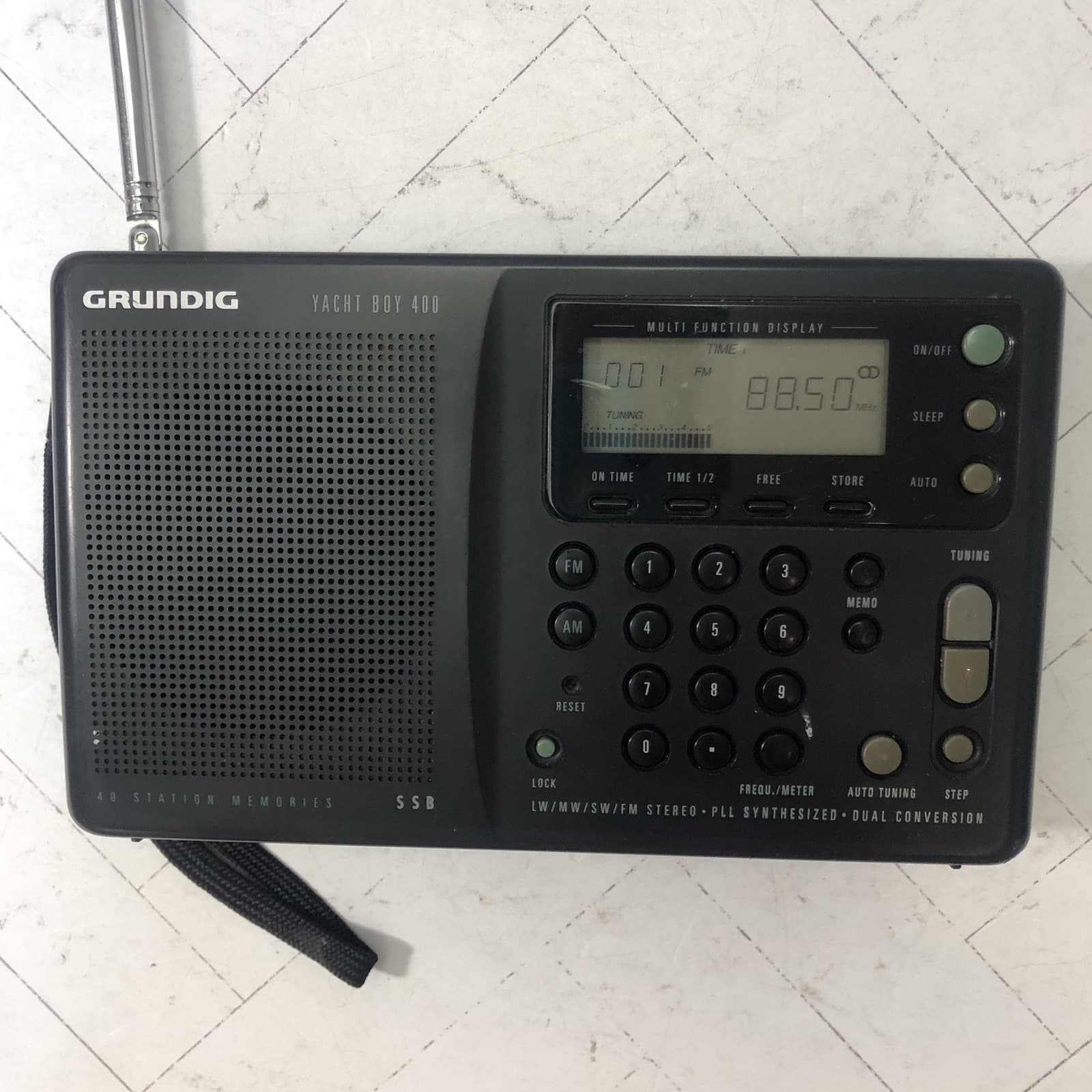 Grundig Yacht Boy YB 400 PE Radio / SW-SSB-MW-LW-FM Stereo Tested Working