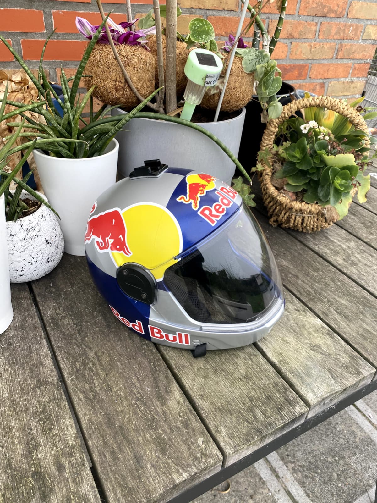 used skydive helmet 4