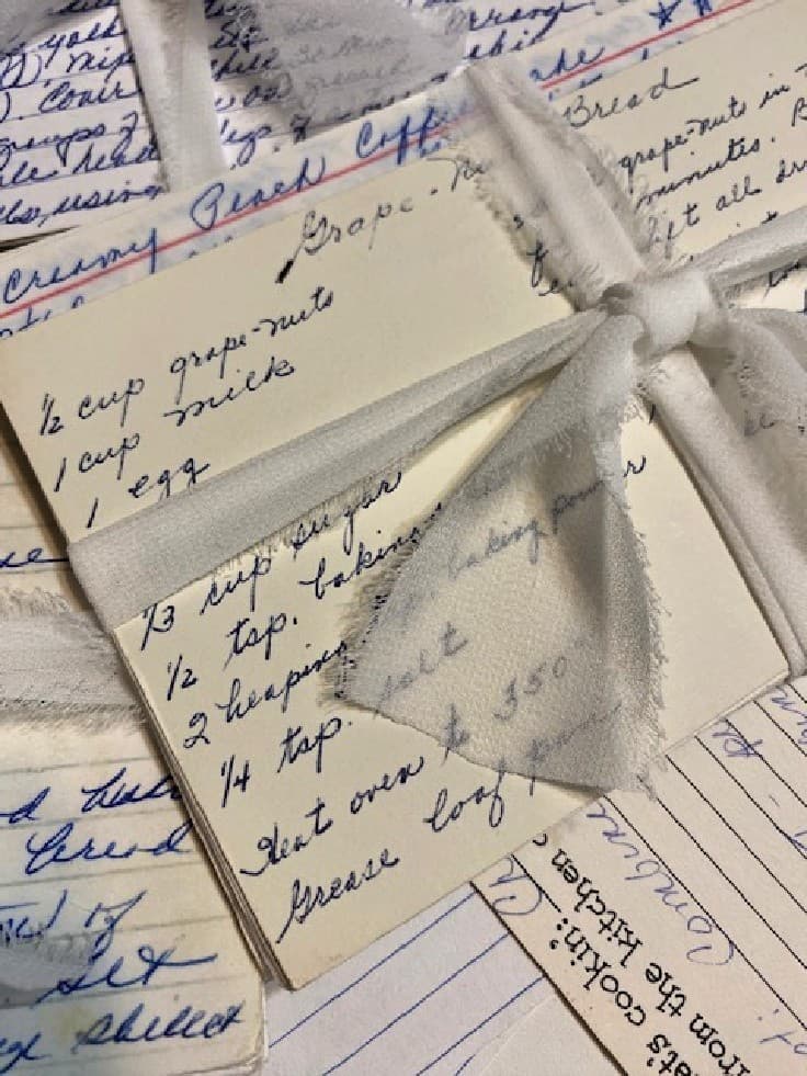  20 vintage handwritten recipe cards. Paper ephemera. Scrapbook. 1970s Free Ship 4