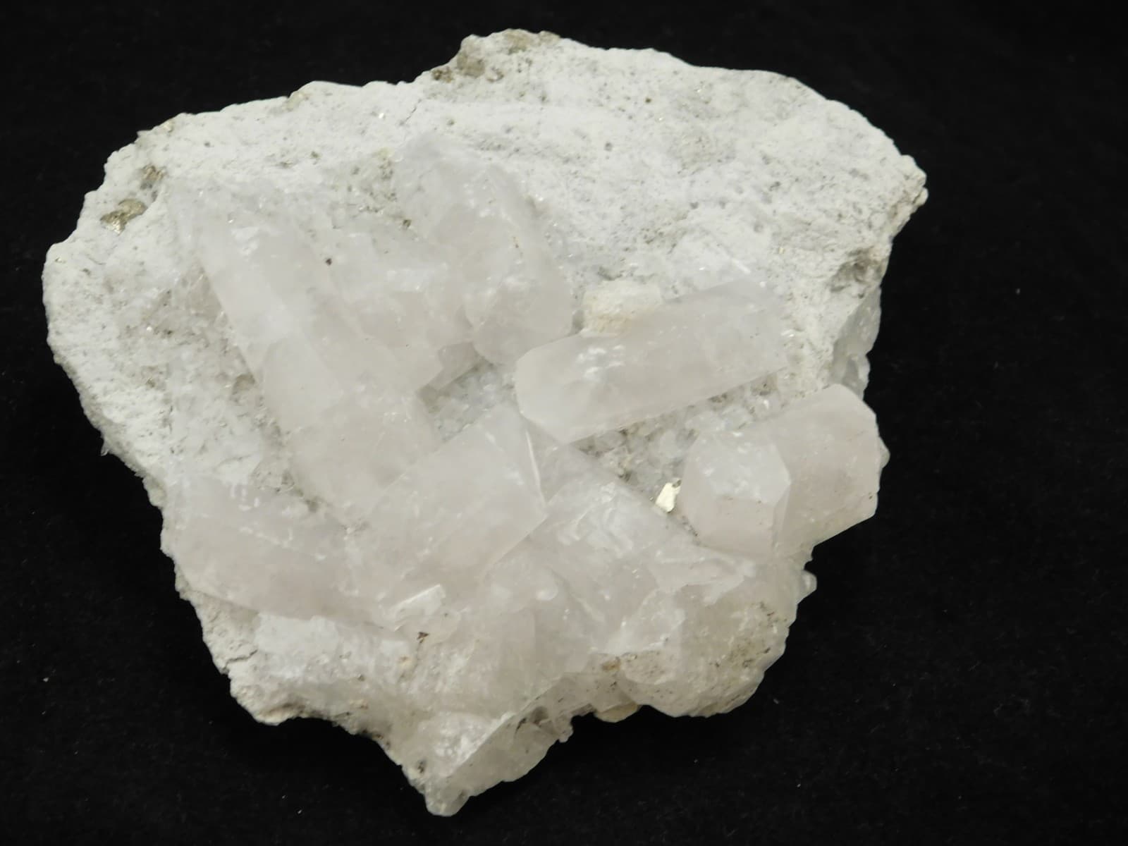 FLUORESCENT Calcite Crystal Cluster w/ PYRITE Crystals! 100% Natural Peru 188gr 4