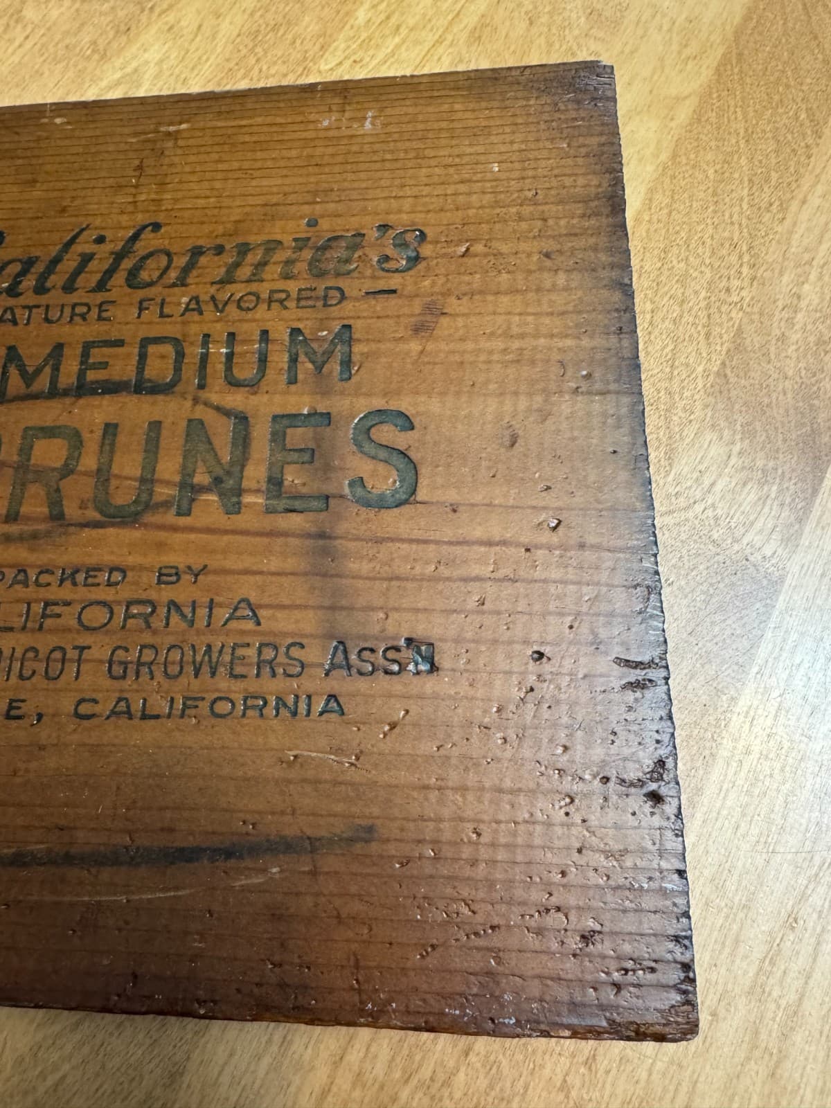 Vintage Sunsweet Prunes Wood Box side - California Prune & Apricot Growers 3