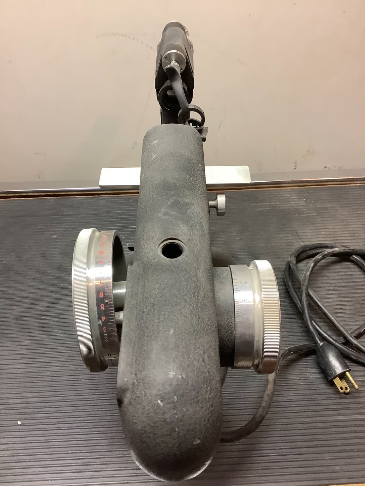 Bausch and Lomb Lensometer 4