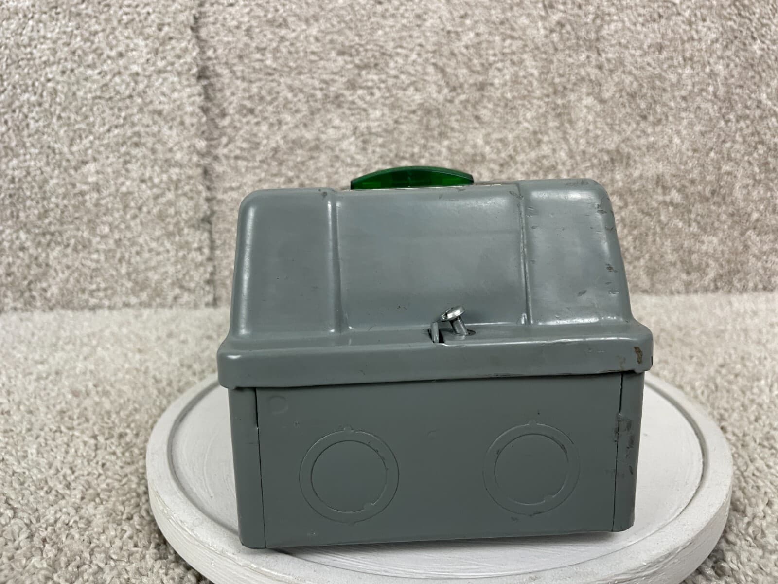 Square D 2510MBG1 Nema 1 Enclosure 600V Manual Motor Starter 2