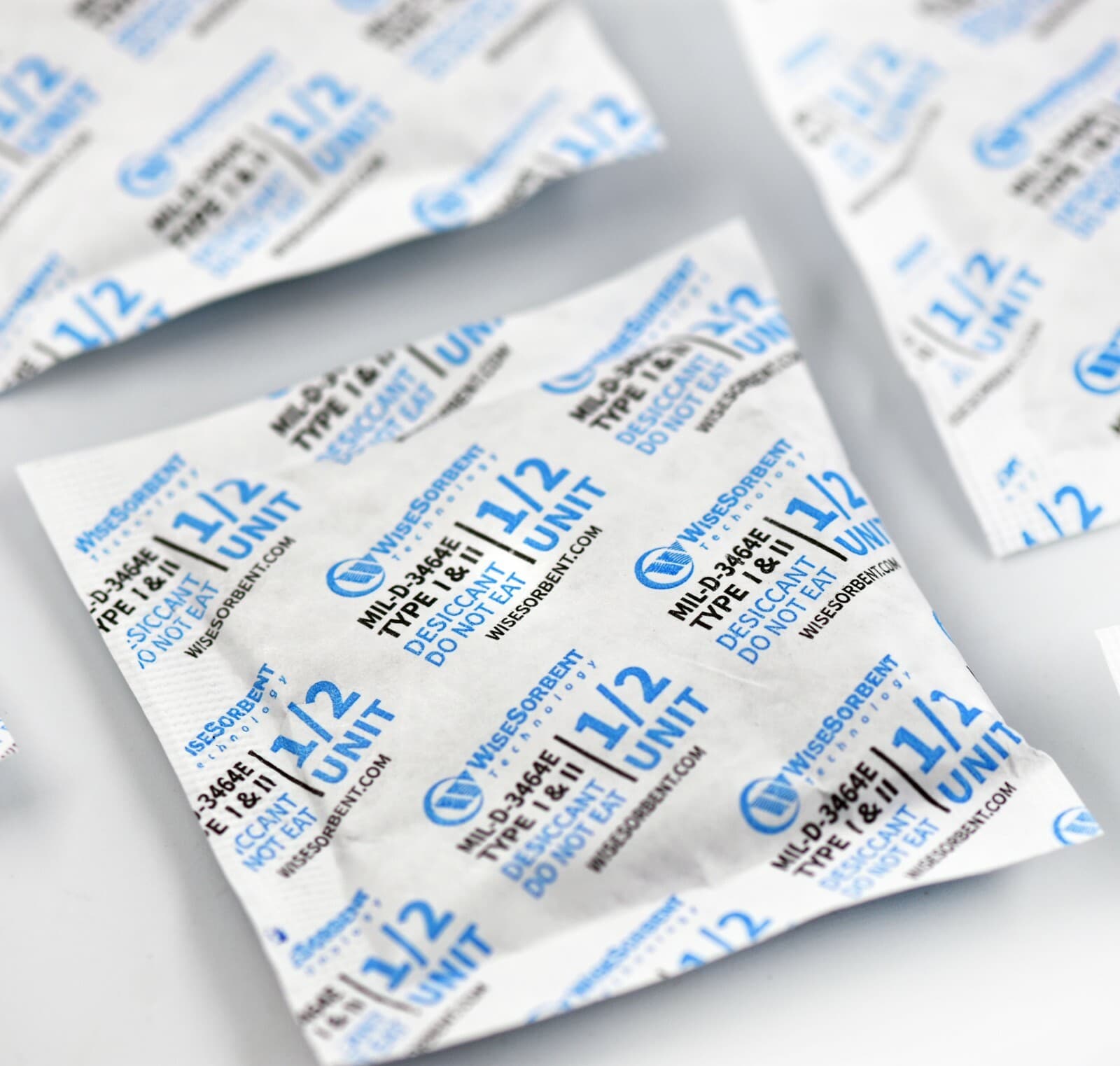 Dessicant Packets for Storage Food, 100 Pack 17 Gram Bucket Moisture Control 5