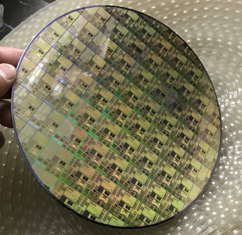 8-Inch Silicon Wafer with Superb Pattern for Research and Development Use 3
