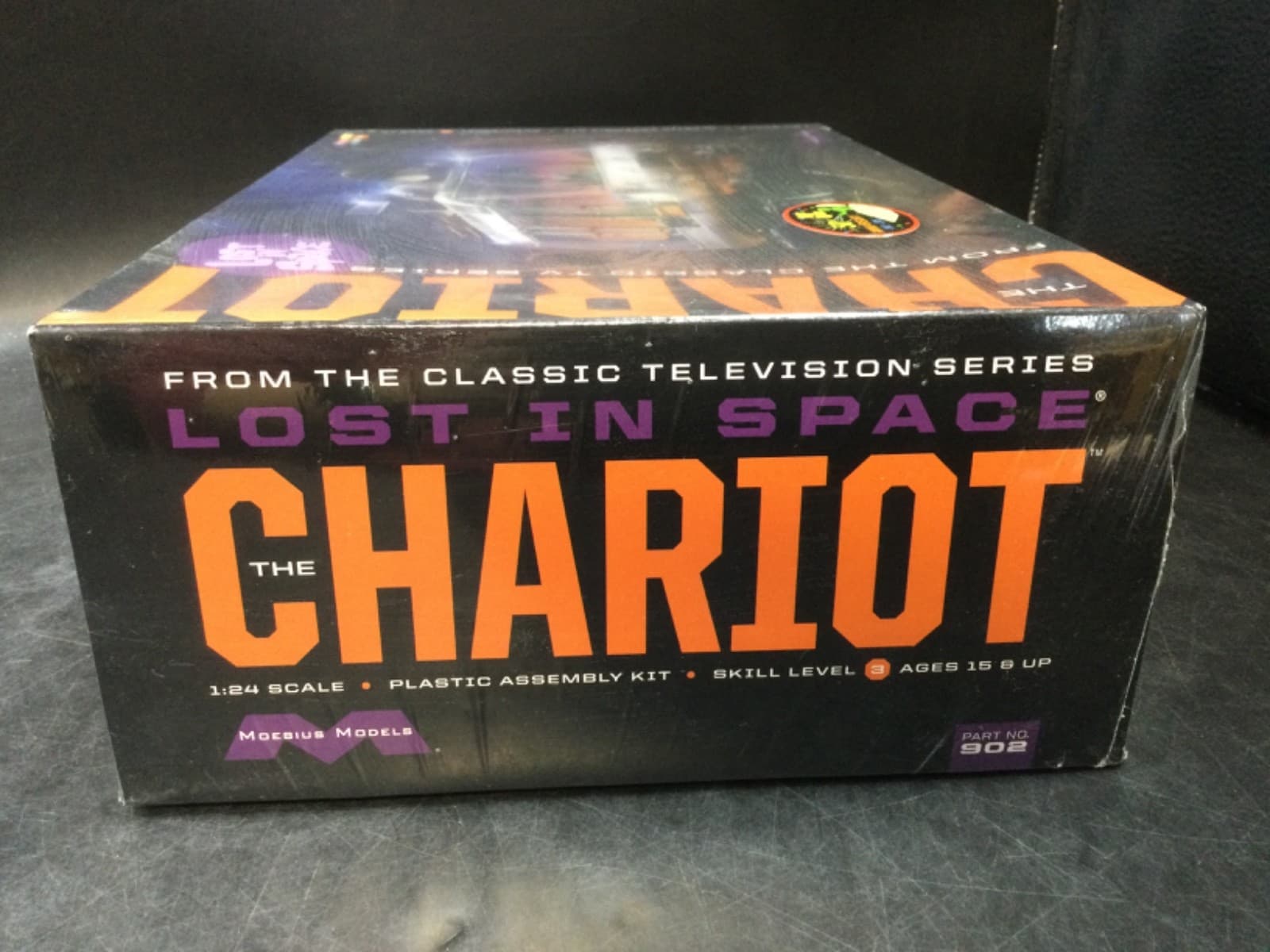 The Chariot LOST IN SPACE Model Kit Classic TV Series 50th Anniversary NEW Hype 3